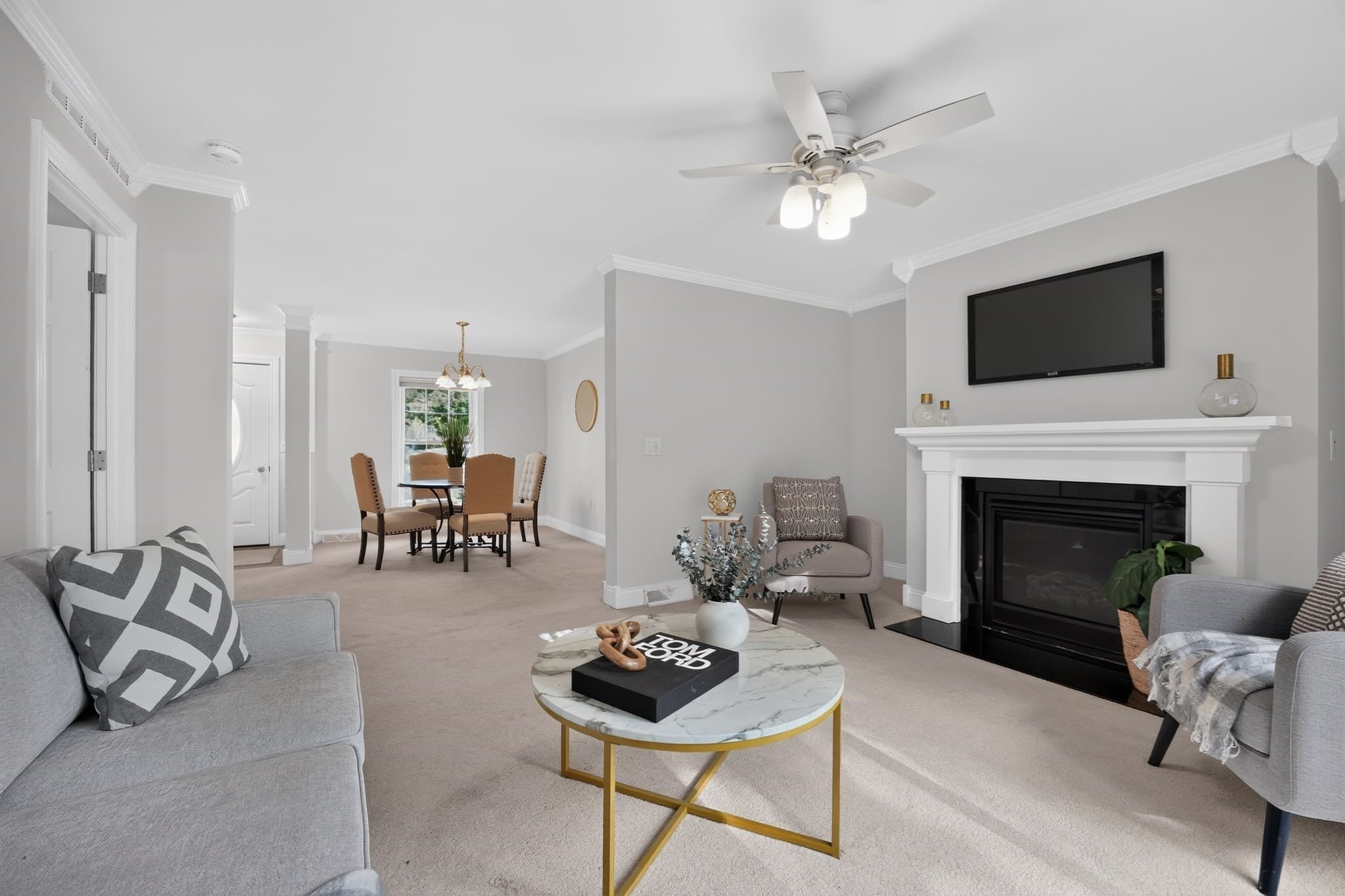Single Family Residence at 2 Leslie Court, Rockland MA 02370, Rockland, photo 2 of 32