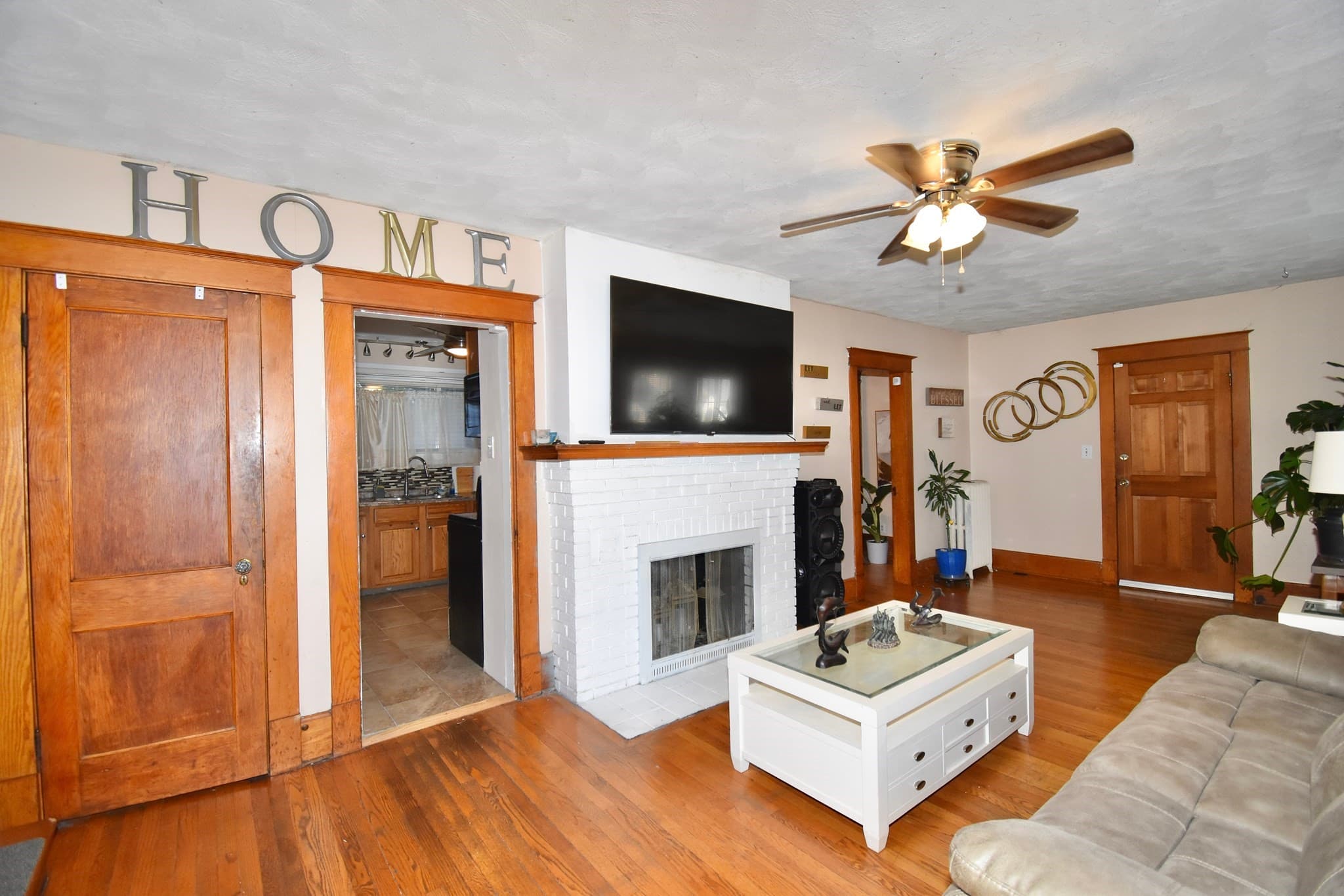 Single Family Residence at 1245 Bay St, Springfield MA 01109, Springfield, photo 6 of 38