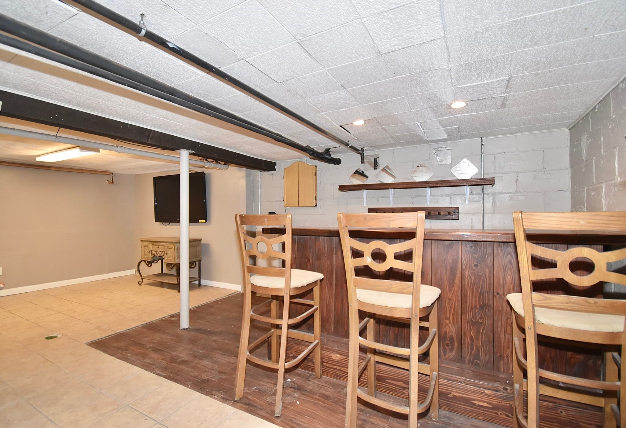Single Family Residence at 1245 Bay St, Springfield MA 01109, Springfield, photo 20 of 38