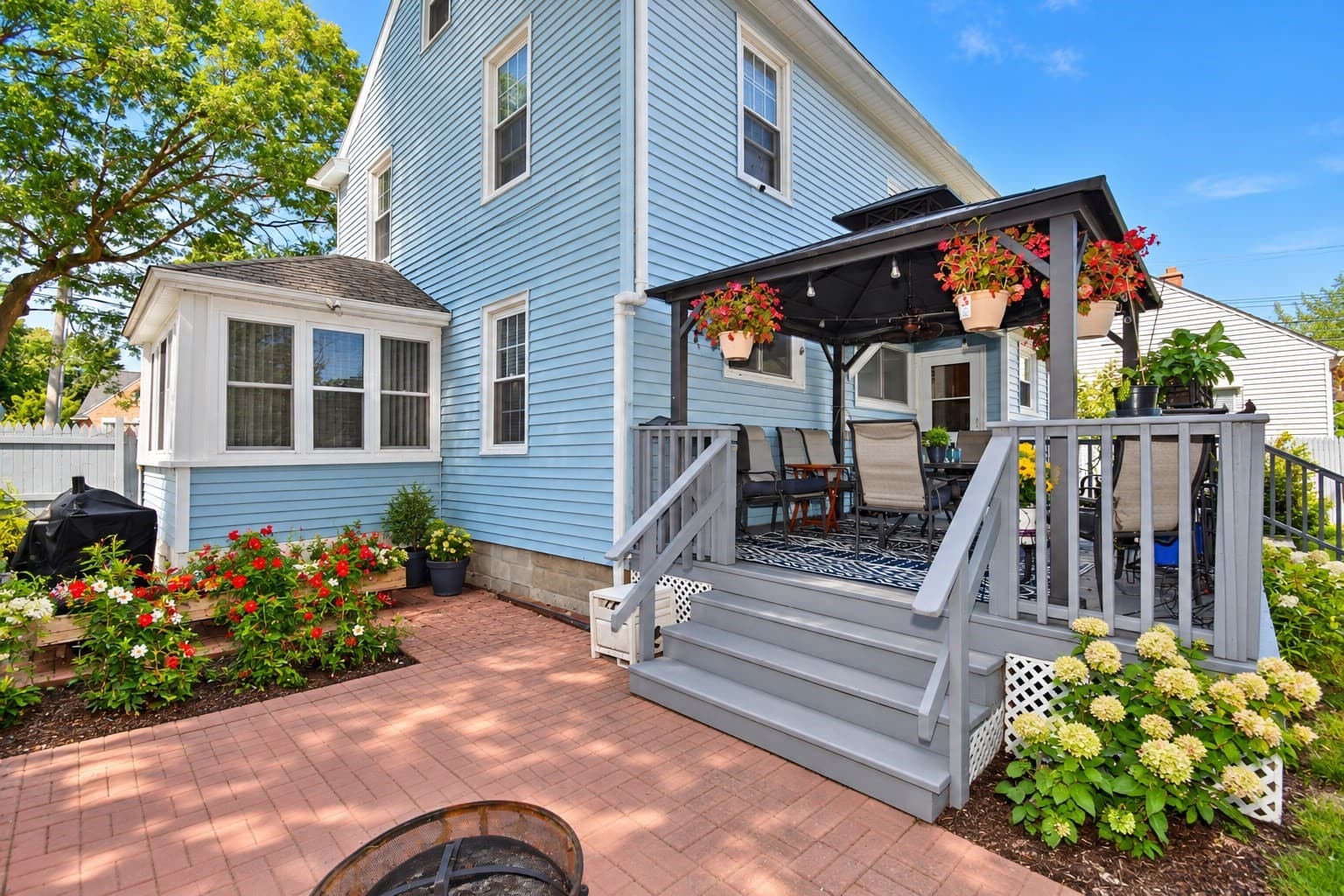 Single Family Residence at 1245 Bay St, Springfield MA 01109, Springfield, photo 4 of 38
