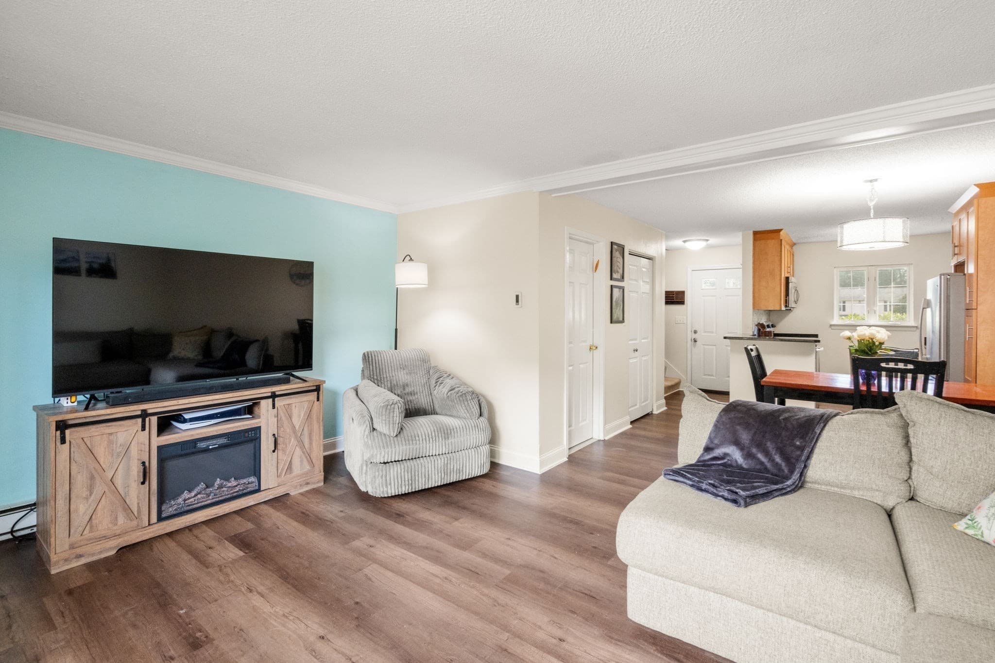 Condominium at 1 Janet Road # 8, Easton MA 02375, Easton, photo 2 of 24