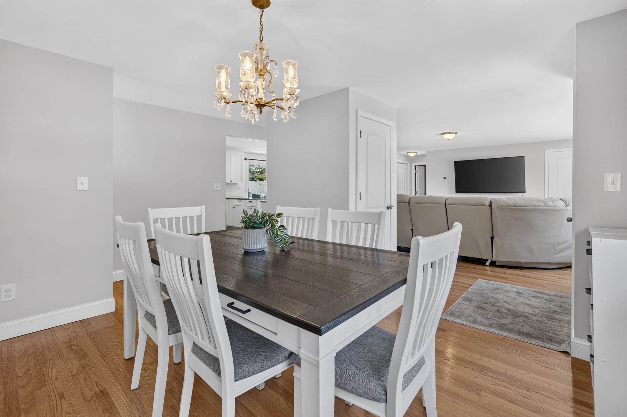 Single Family Residence at 11 Powder Hill Rd, Methuen MA 01844, Methuen, photo 10 of 40