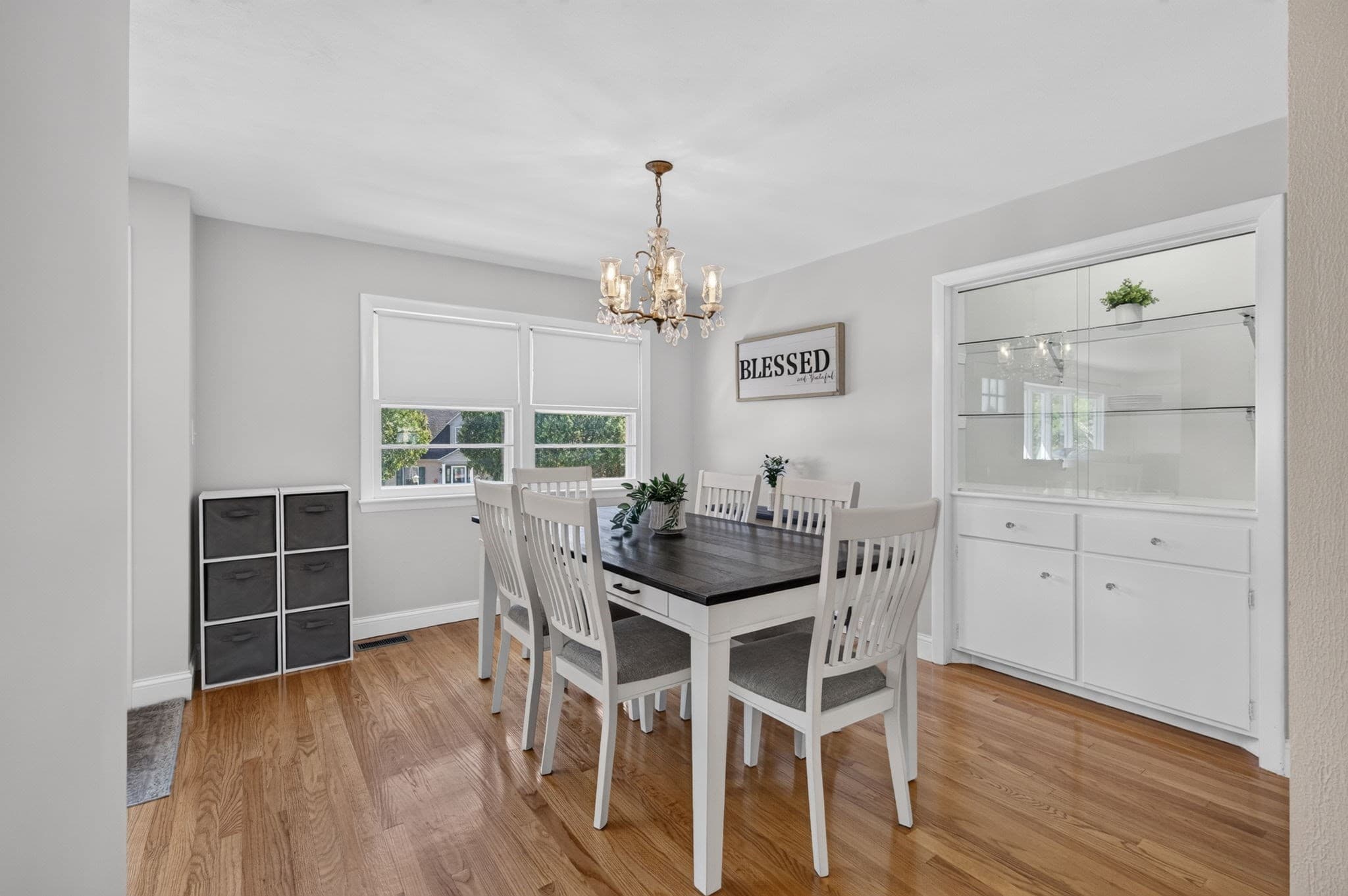 Single Family Residence at 11 Powder Hill Rd, Methuen MA 01844, Methuen, photo 8 of 40
