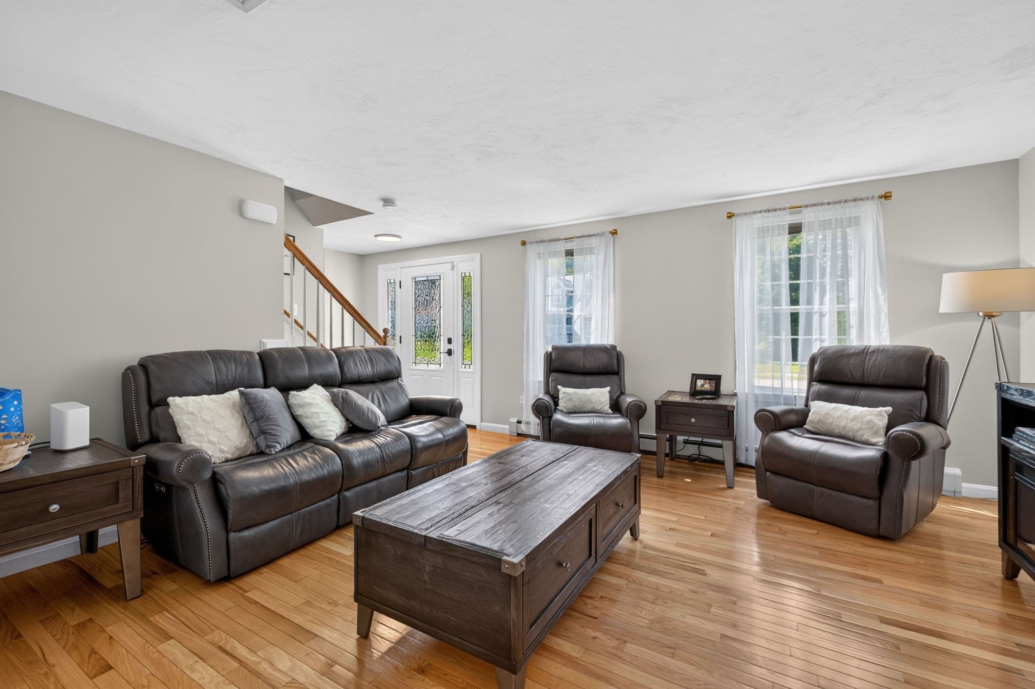 Single Family Residence at 68 Metacomet Ave, Taunton MA 02718, Taunton, photo 2 of 42