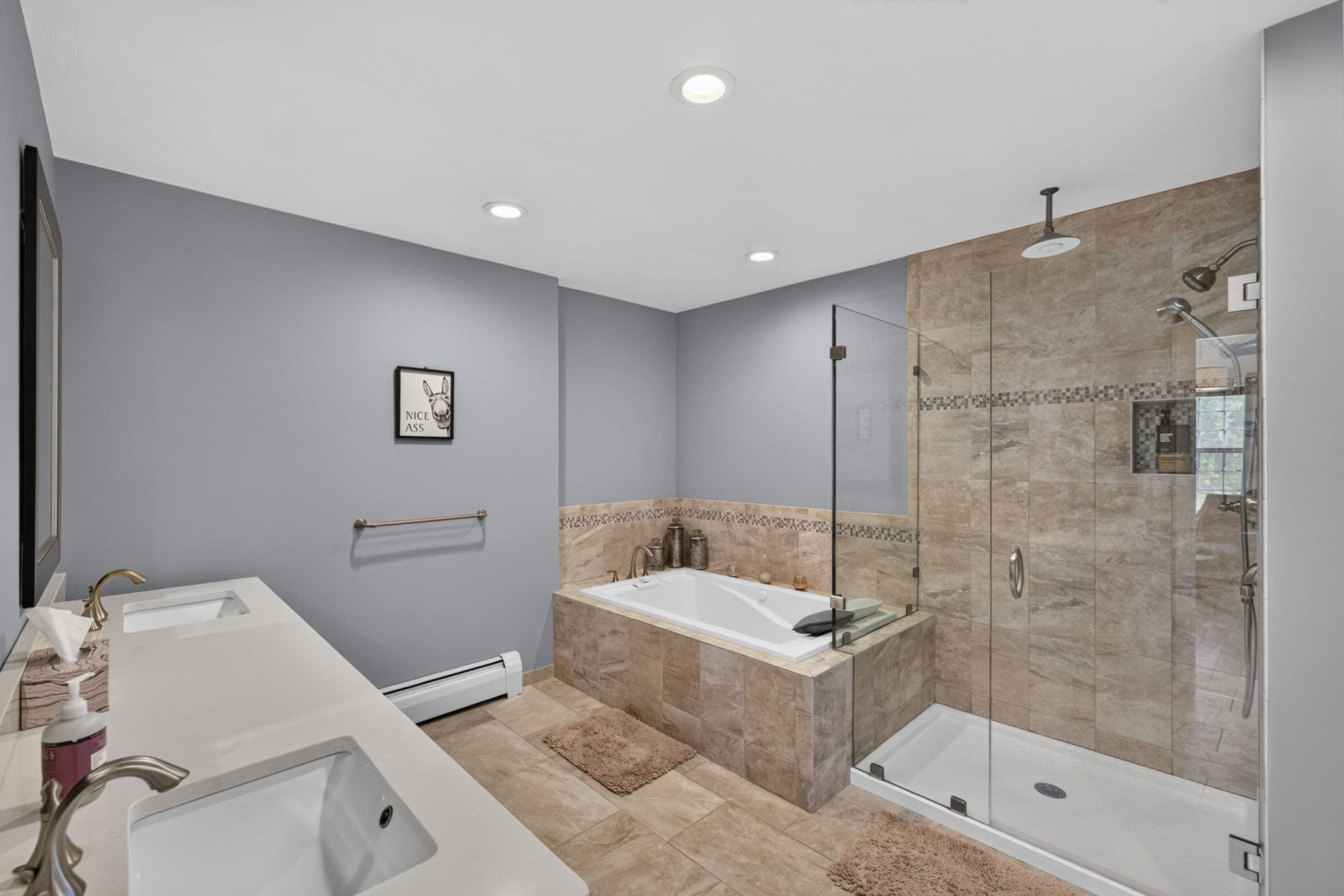 Single Family Residence at 68 Metacomet Ave, Taunton MA 02718, Taunton, photo 17 of 42