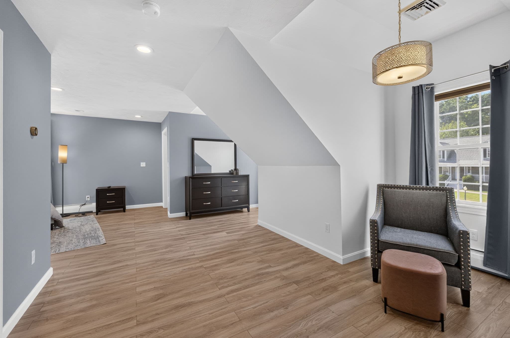 Single Family Residence at 68 Metacomet Ave, Taunton MA 02718, Taunton, photo 14 of 42