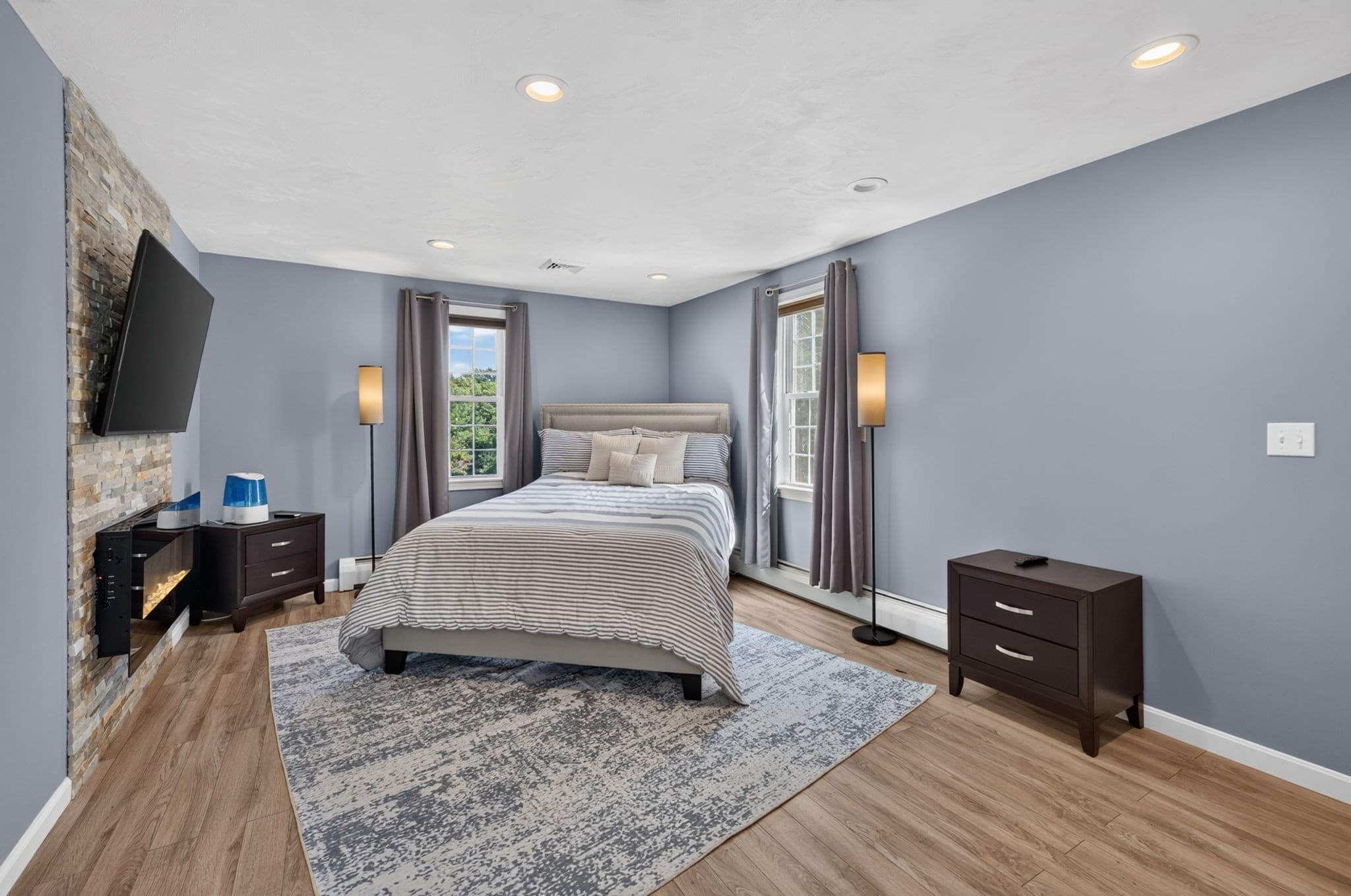 Single Family Residence at 68 Metacomet Ave, Taunton MA 02718, Taunton, photo 15 of 42