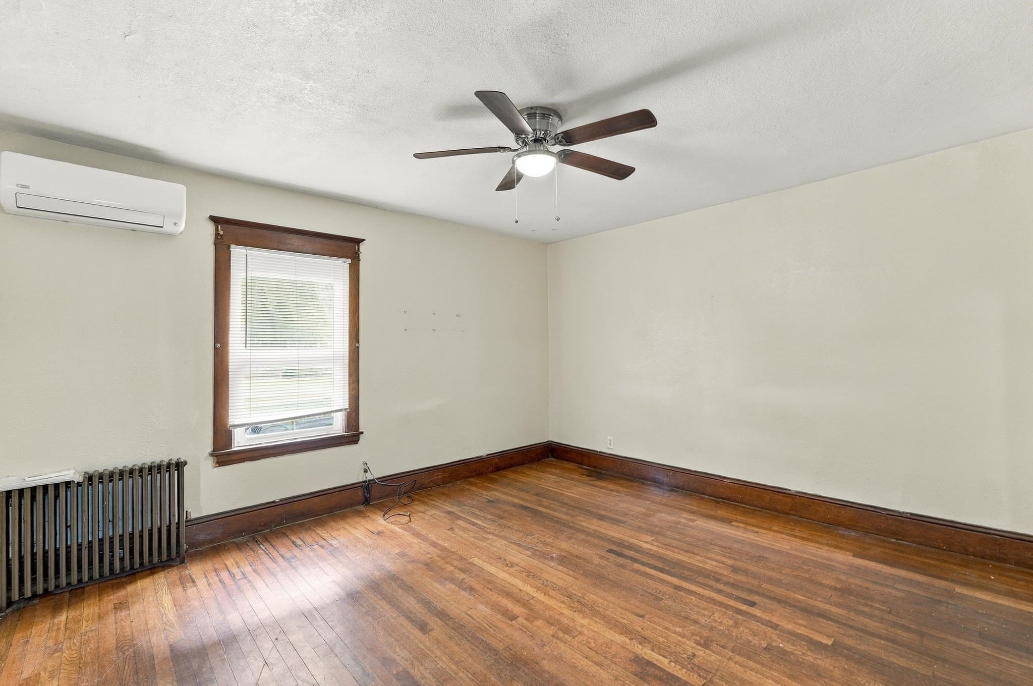 Single Family Residence at 132 Gilbert Ave, Springfield MA 01119, Springfield, photo 13 of 37