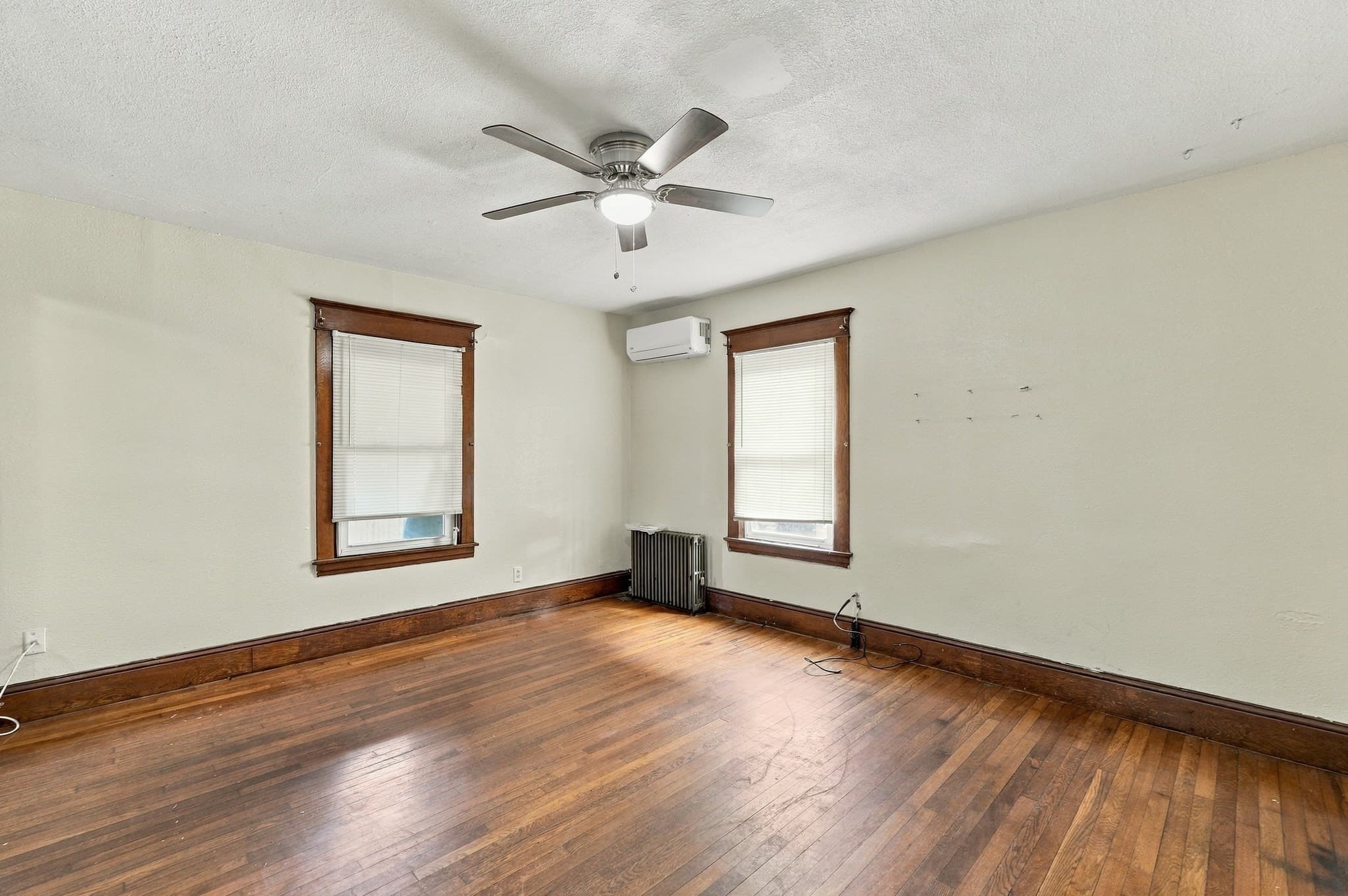 Single Family Residence at 132 Gilbert Ave, Springfield MA 01119, Springfield, photo 12 of 37