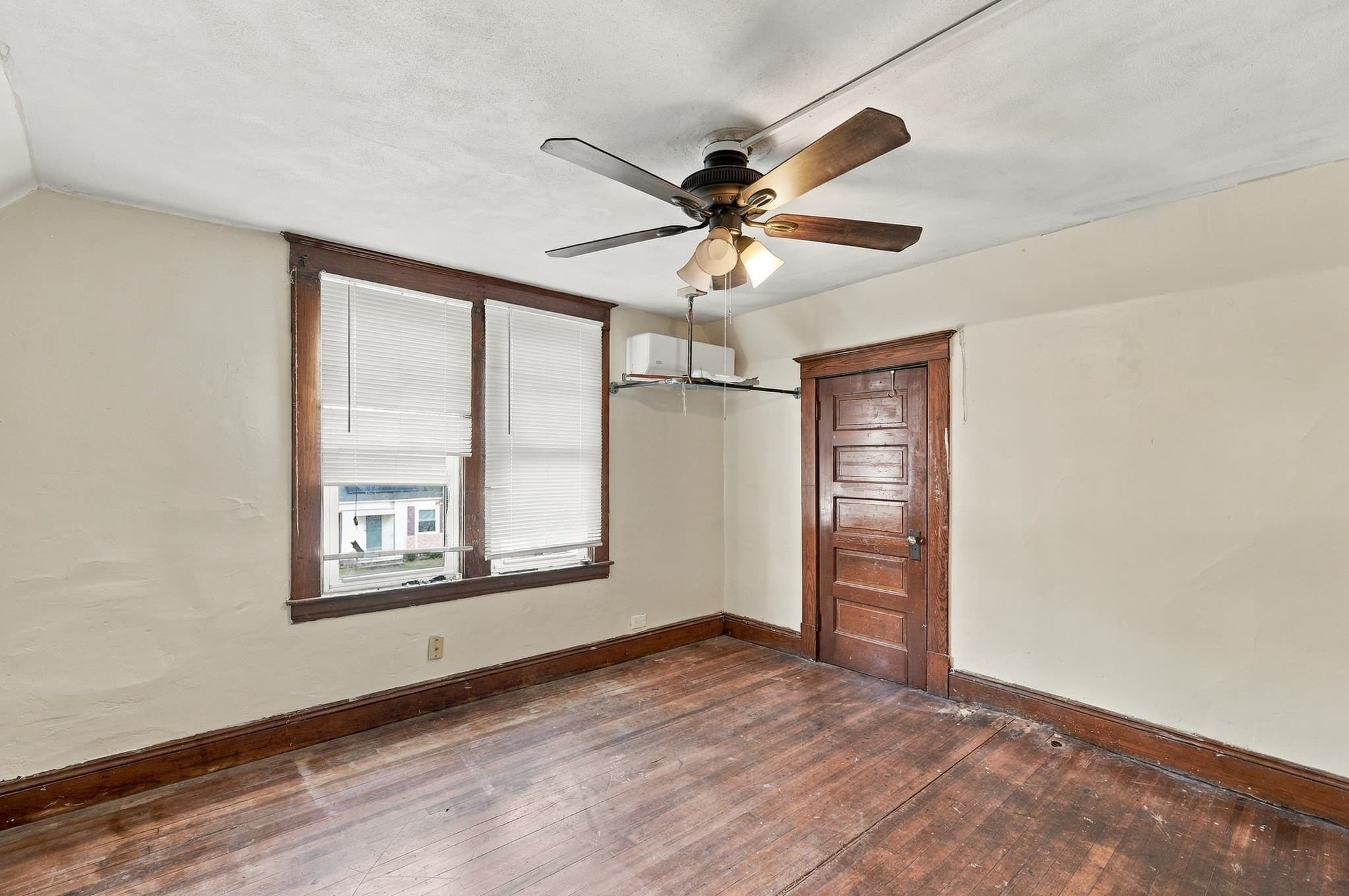 Single Family Residence at 132 Gilbert Ave, Springfield MA 01119, Springfield, photo 34 of 37