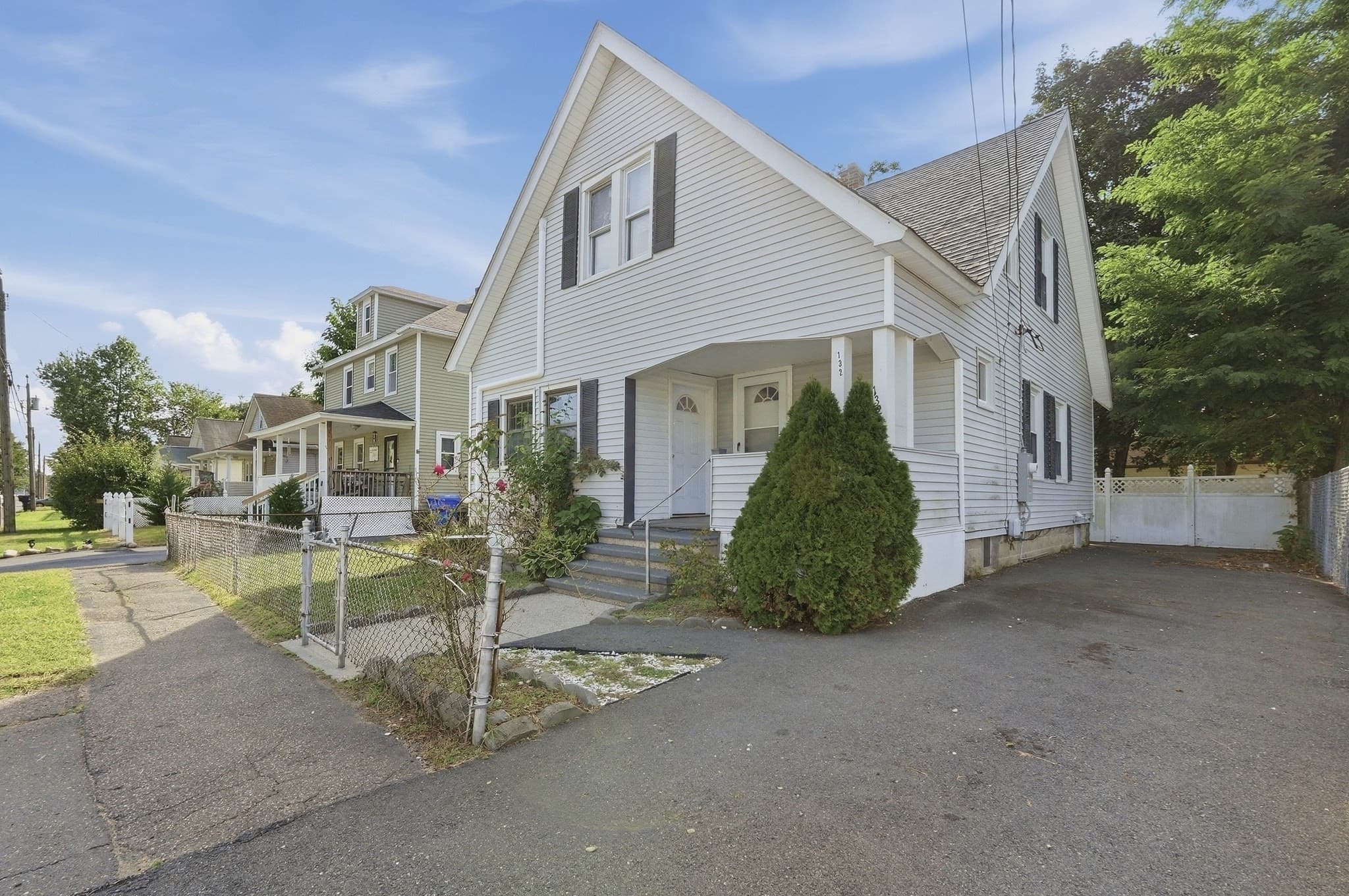 Single Family Residence at 132 Gilbert Ave, Springfield MA 01119, Springfield, photo 18 of 37