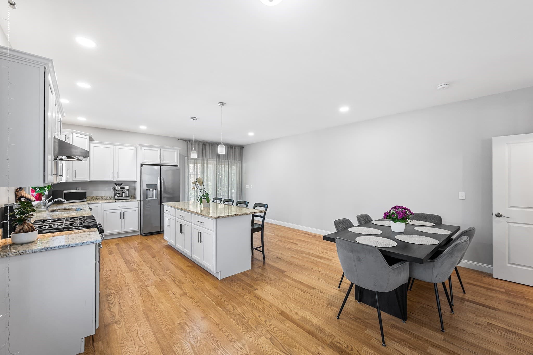 Condominium at 4 Fairmount St # A, Woburn MA 01801, Woburn, photo 6 of 42