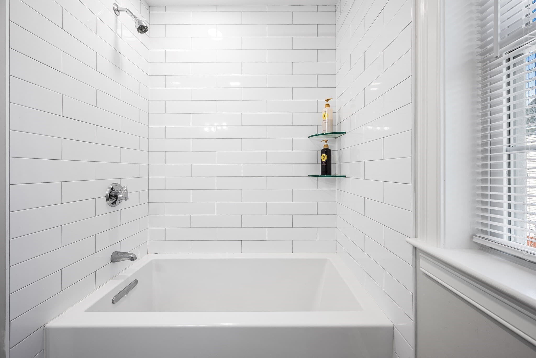 Condominium at 4 Fairmount St # A, Woburn MA 01801, Woburn, photo 22 of 42