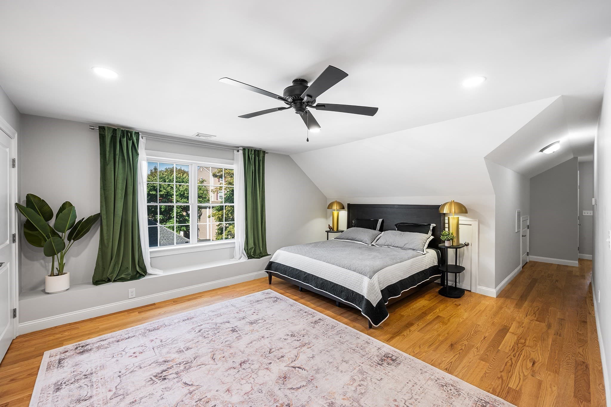 Condominium at 4 Fairmount St # A, Woburn MA 01801, Woburn, photo 24 of 42