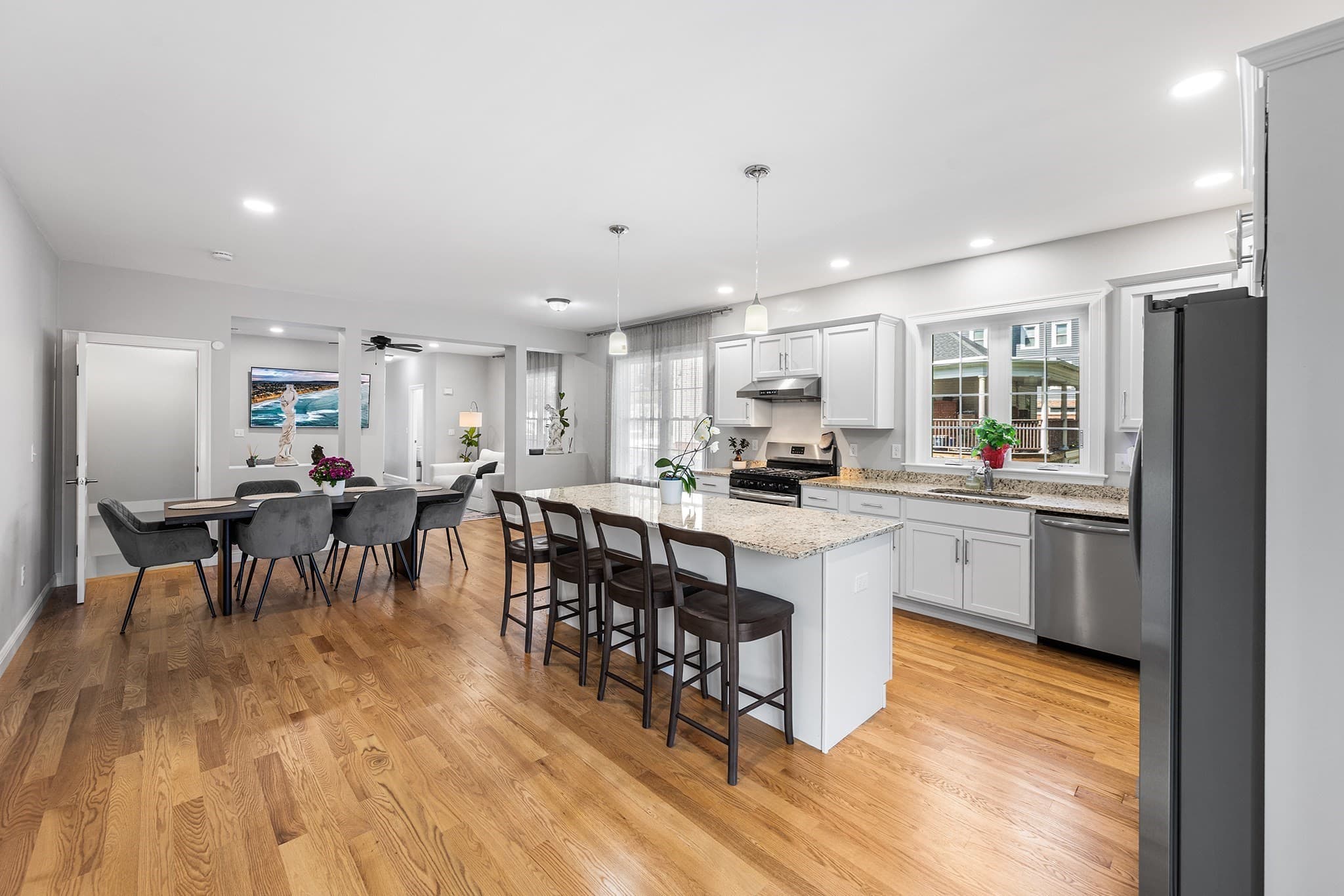 Condominium at 4 Fairmount St # A, Woburn MA 01801, Woburn, photo 11 of 42