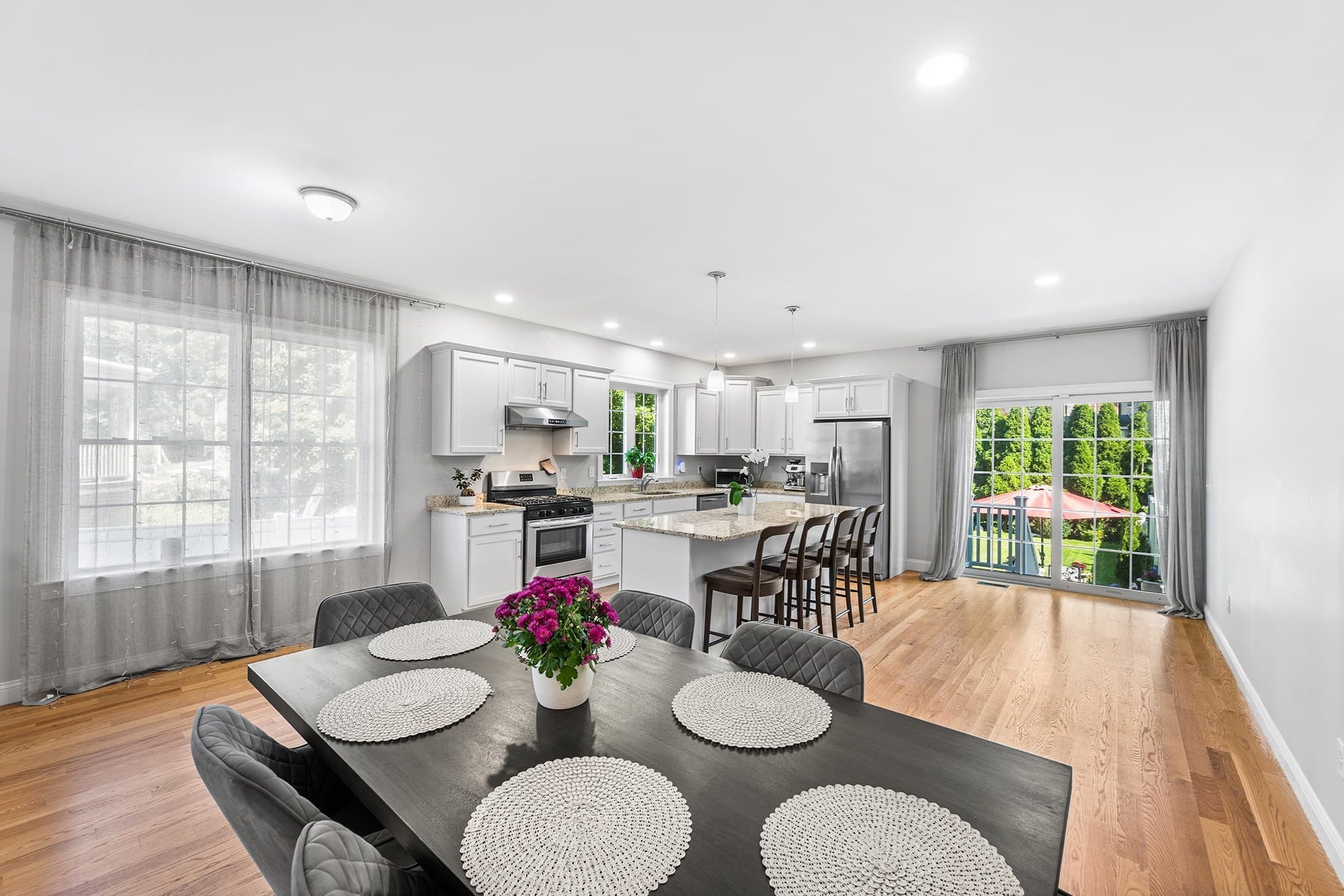 Condominium at 4 Fairmount St # A, Woburn MA 01801, Woburn, photo 8 of 42