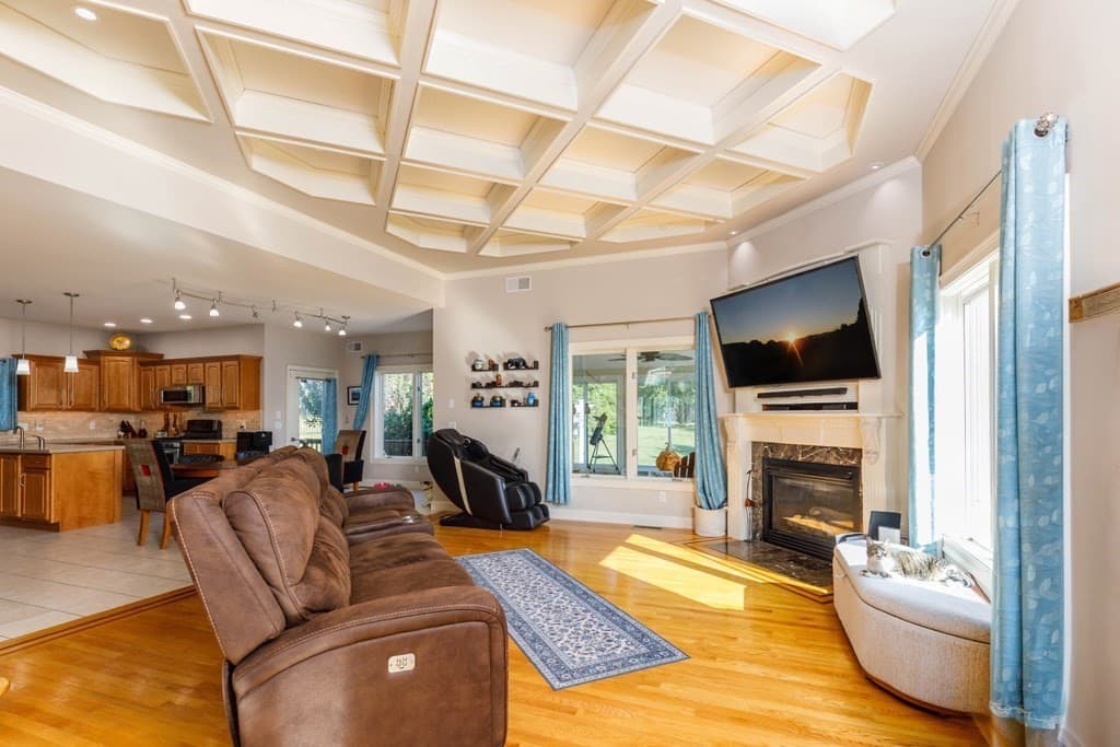 Single Family Residence at 43 Wachusett Street, Leominster MA 01453, Leominster, photo 5 of 29