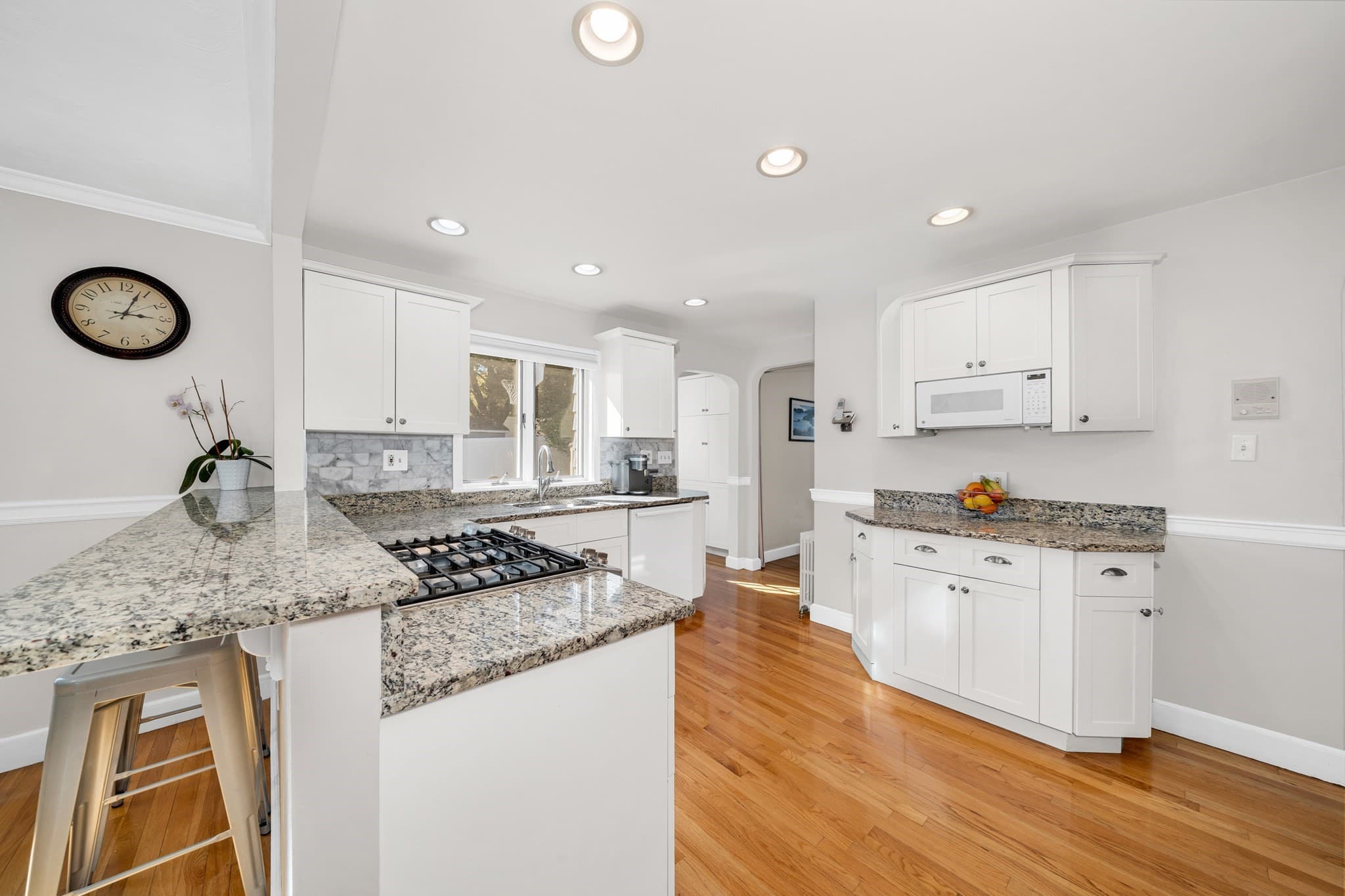 Single Family Residence at 9 Priscilla Ln, Winchester MA 01890, Winchester, photo 6 of 31