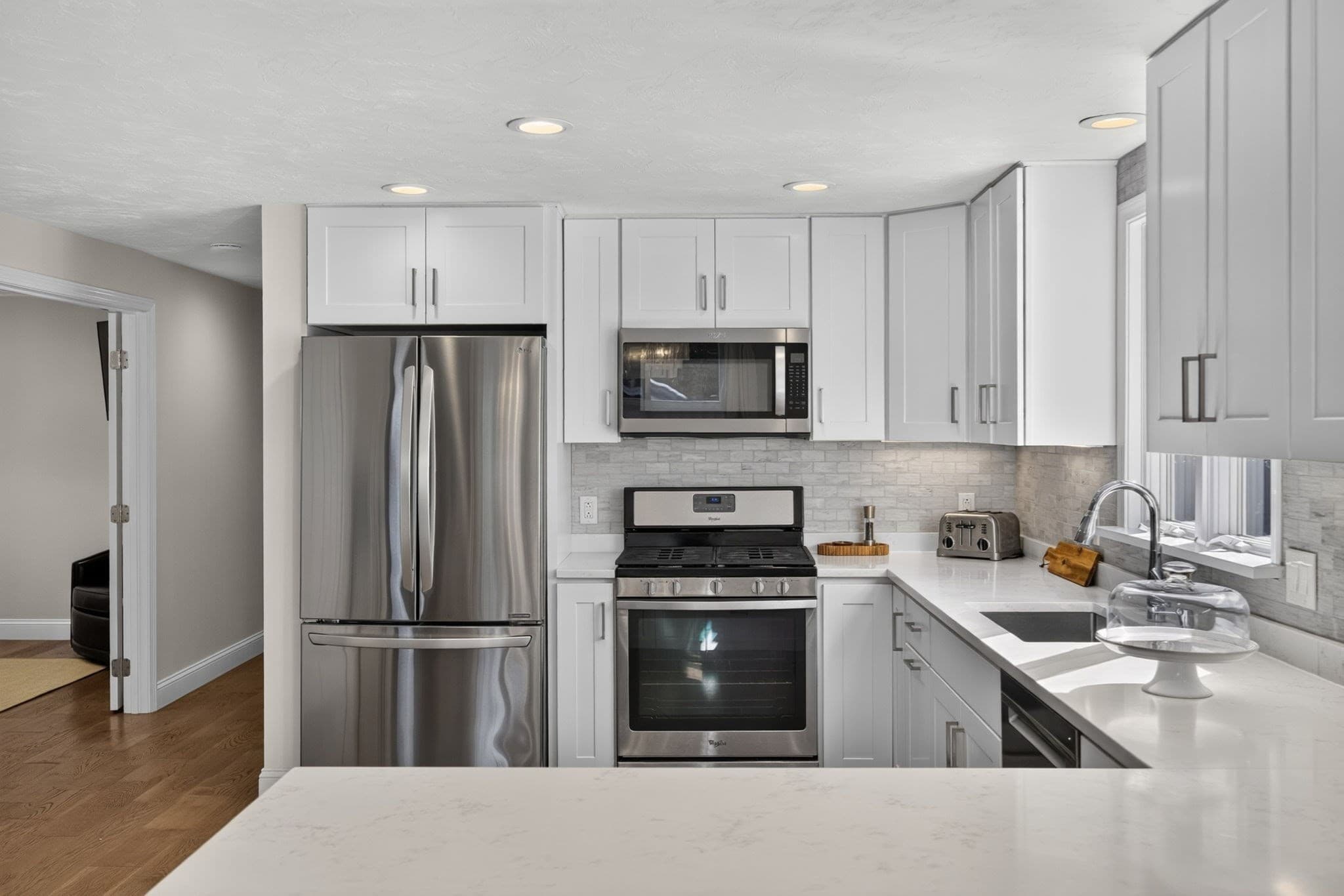 Single Family Residence at 39 Antlers Shore Drive, Falmouth MA 02536, Falmouth, photo 17 of 42