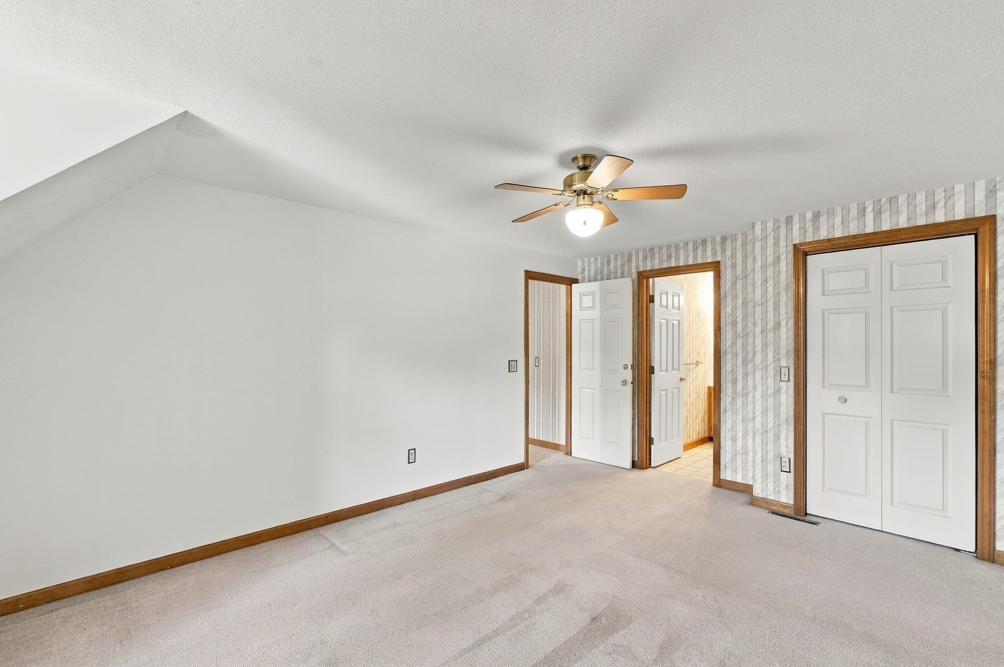 Single Family Residence at 690 Converse Street, Longmeadow MA 01106, Longmeadow, photo 23 of 39
