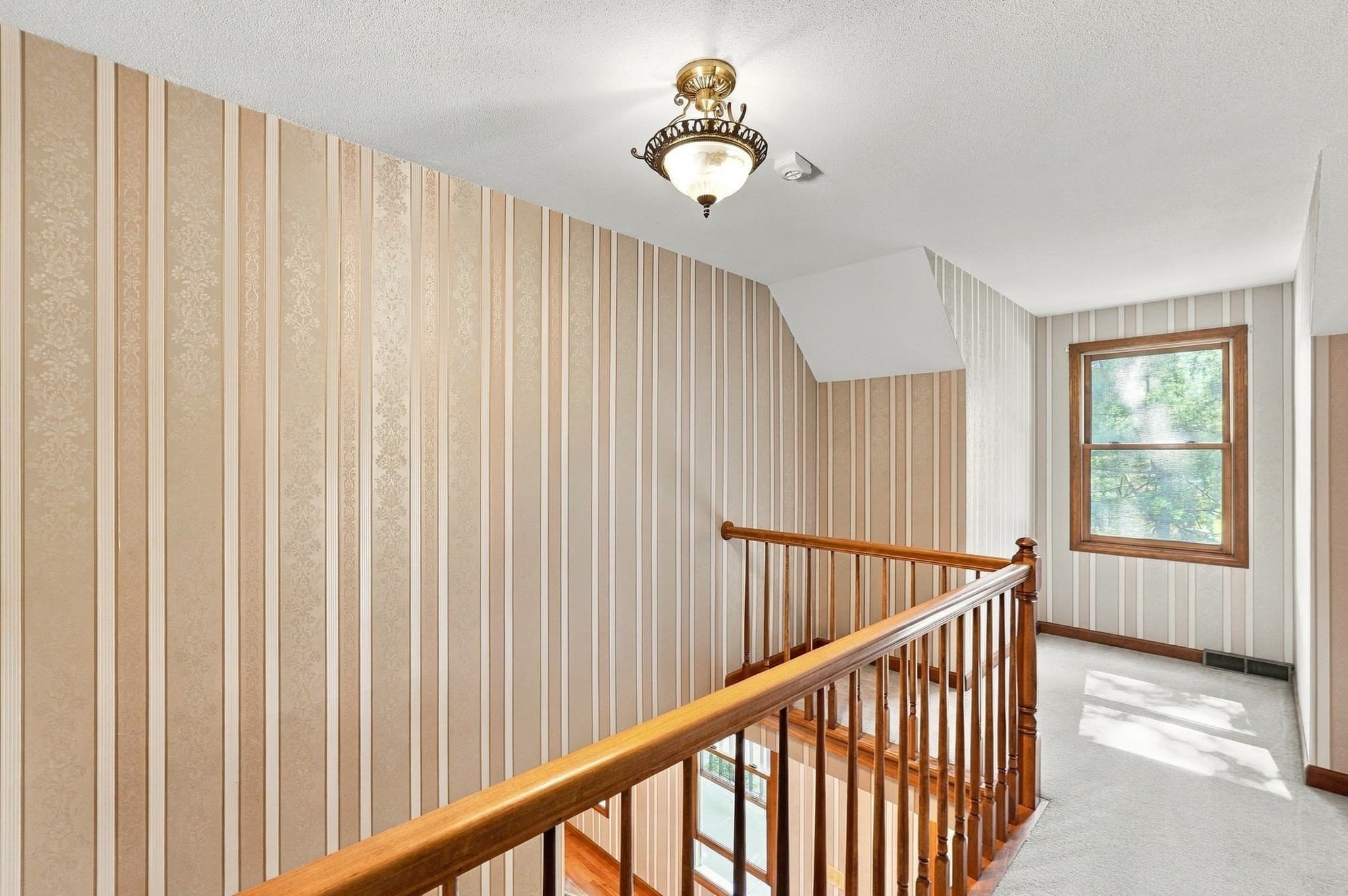 Single Family Residence at 690 Converse Street, Longmeadow MA 01106, Longmeadow, photo 20 of 39