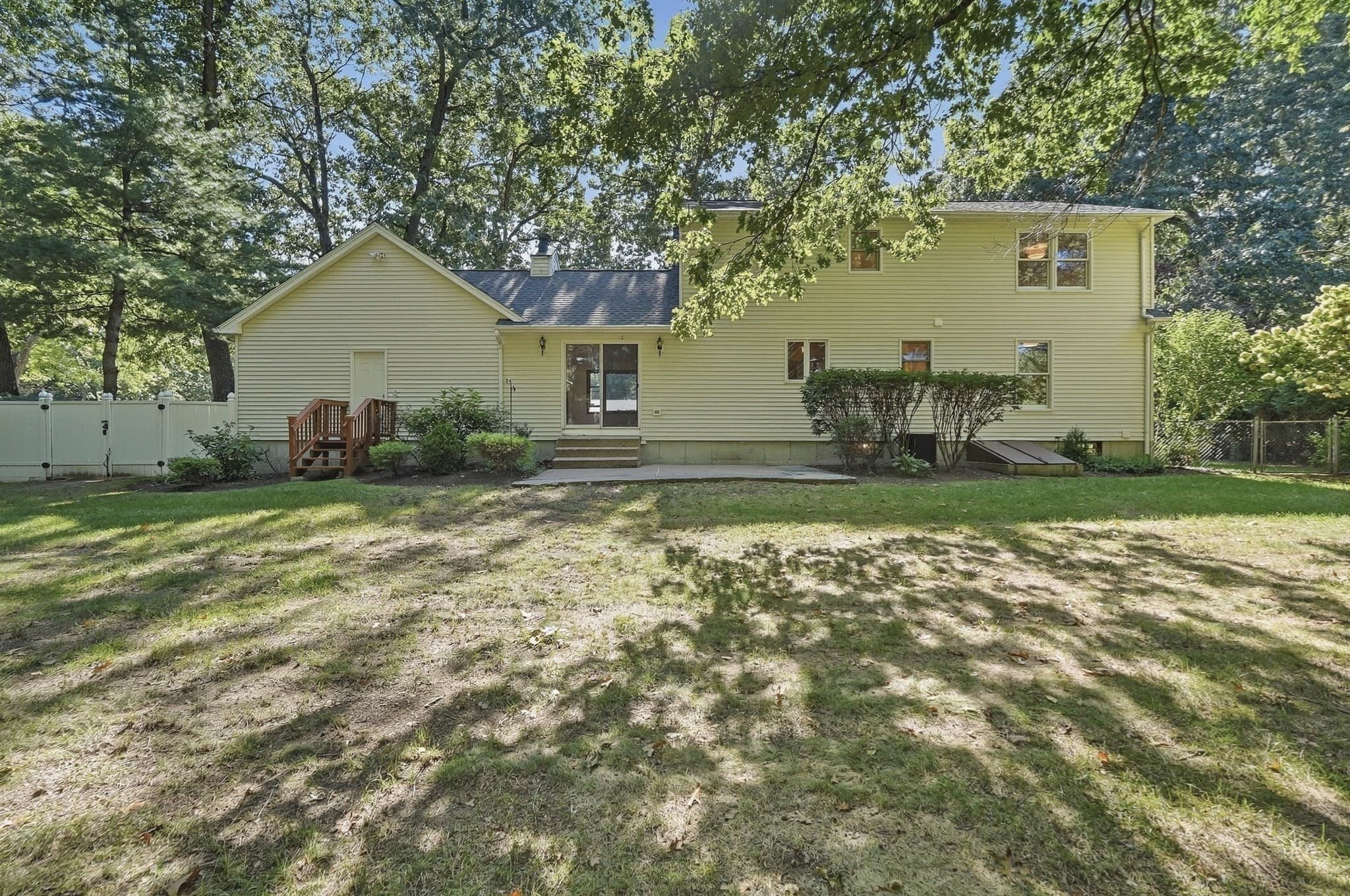 Single Family Residence at 690 Converse Street, Longmeadow MA 01106, Longmeadow, photo 35 of 39