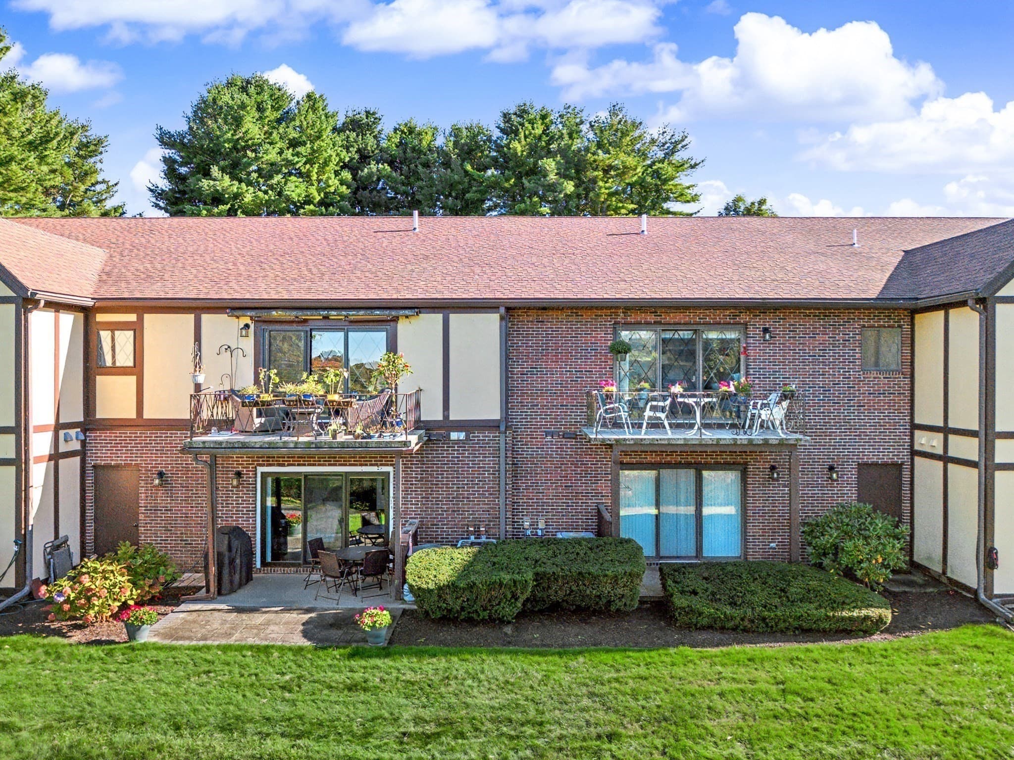 Condominium at 29 Rainbow Pond Dr. # B1, Walpole MA 02081, Walpole, photo 27 of 35