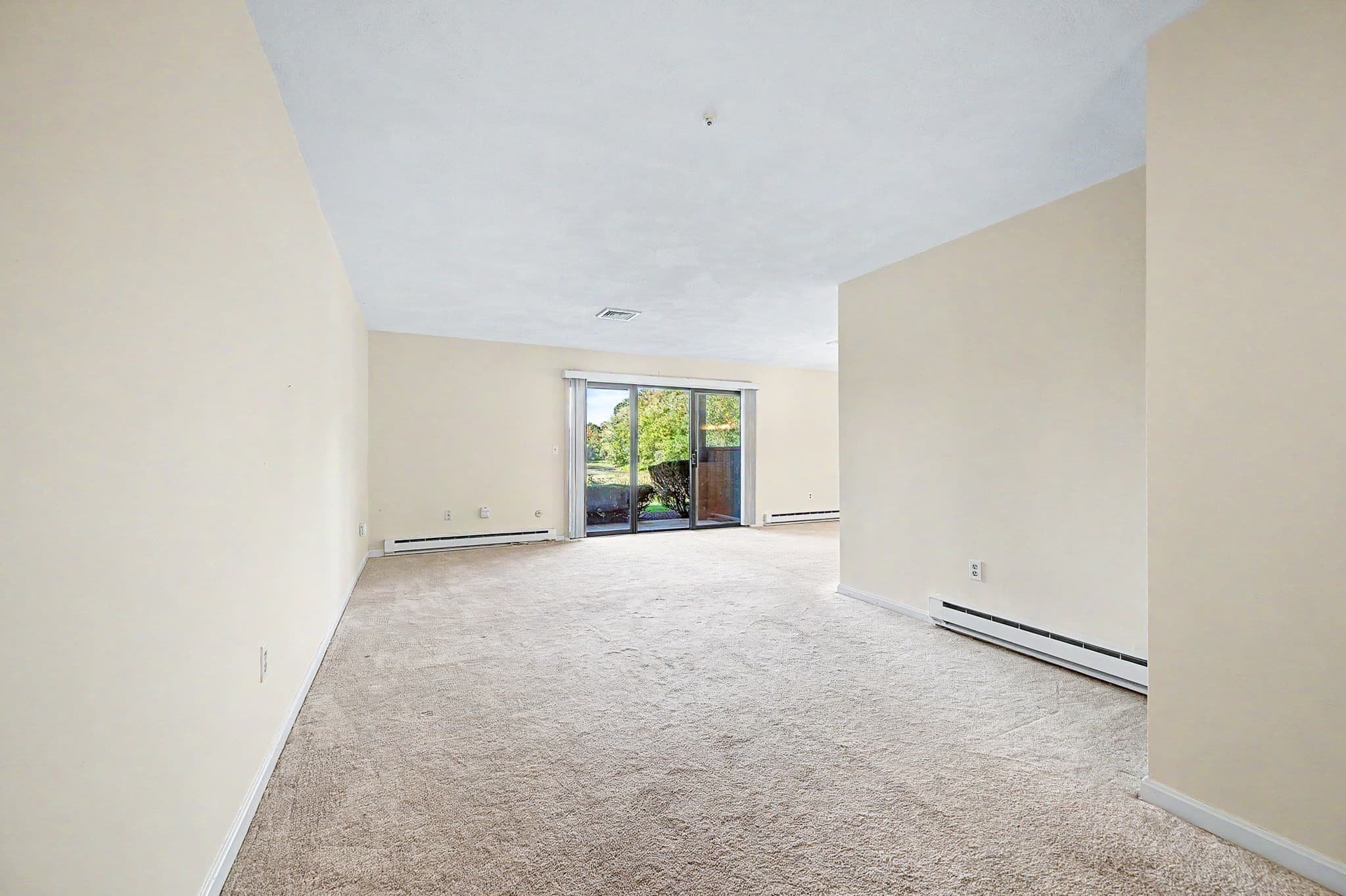 Condominium at 29 Rainbow Pond Dr. # B1, Walpole MA 02081, Walpole, photo 2 of 35