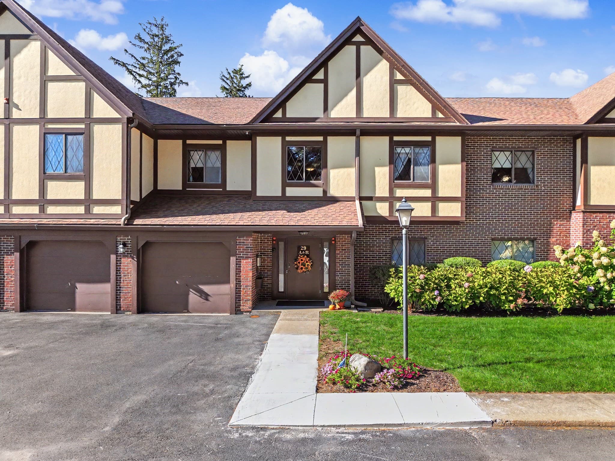29 Rainbow Pond Dr. # B1, Walpole MA 02081