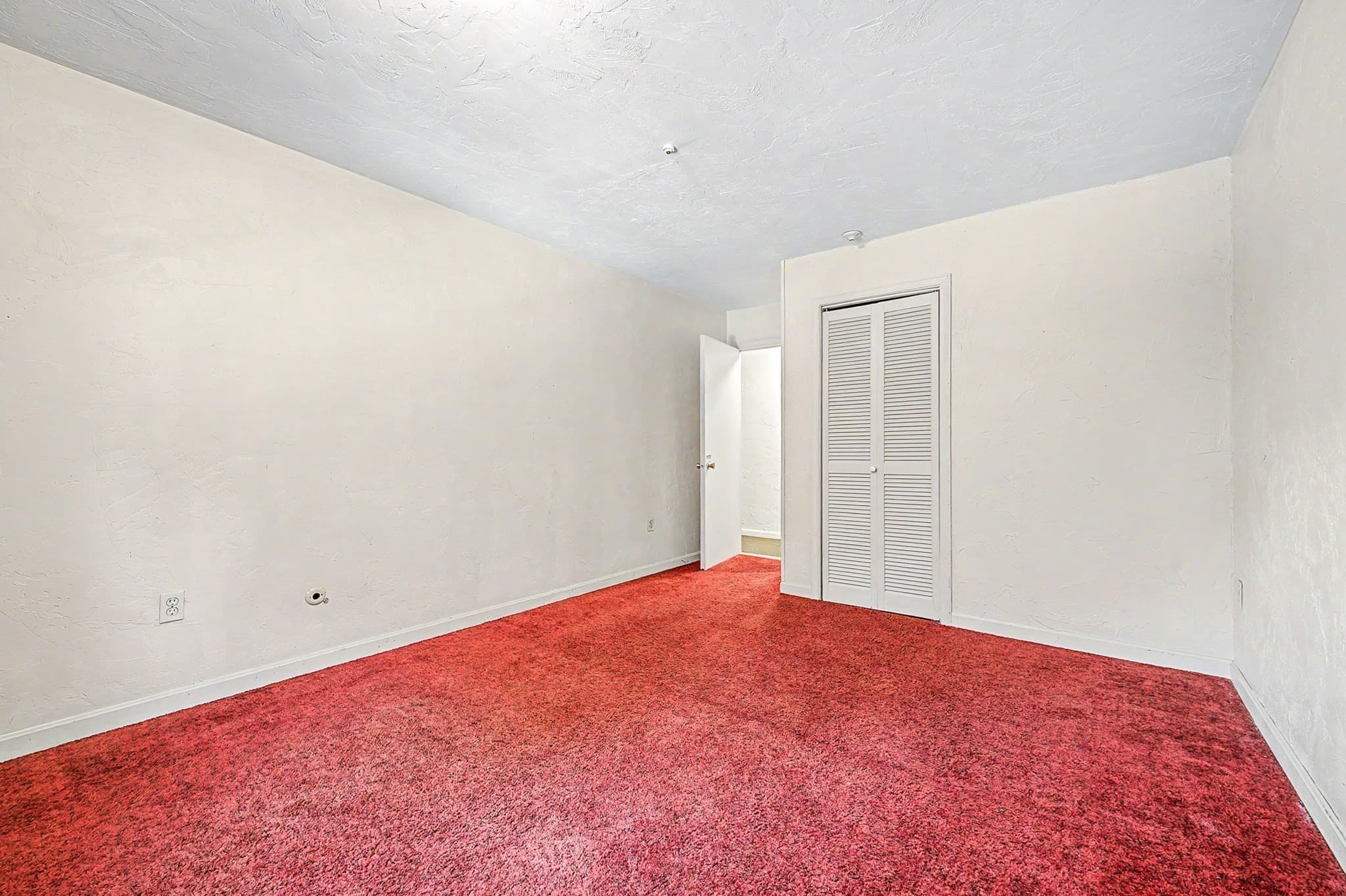 Condominium at 29 Rainbow Pond Dr. # B1, Walpole MA 02081, Walpole, photo 24 of 35