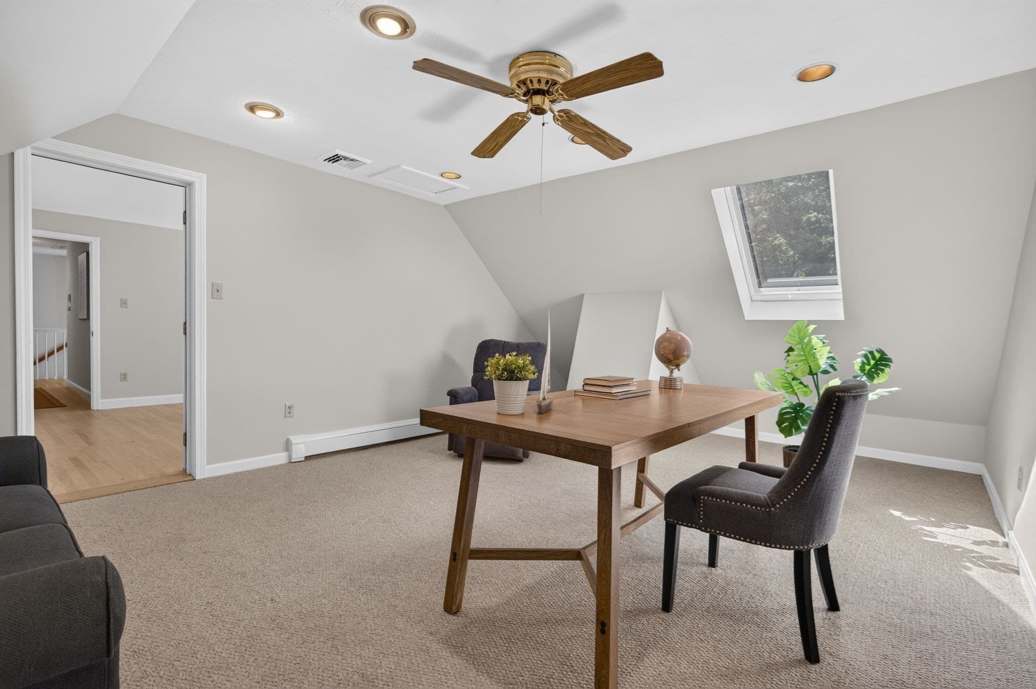 Single Family Residence at 132 Brentwood Cir, North Andover MA 01845, North Andover, photo 30 of 42