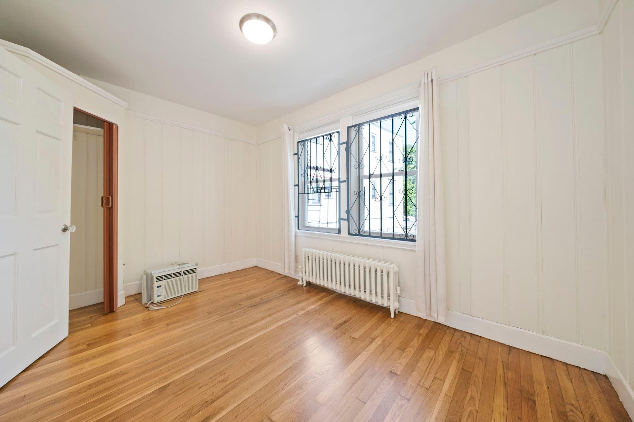 Single Family Residence at 12 Bellevue St, Boston MA 02125, photo 14 of 40