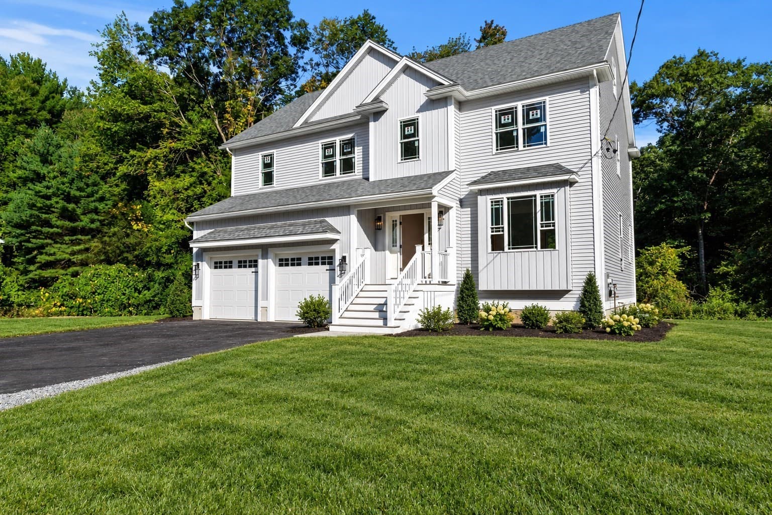 Single Family Residence at 160 Vale St, Tewksbury MA 01876, Tewksbury, photo 2 of 8