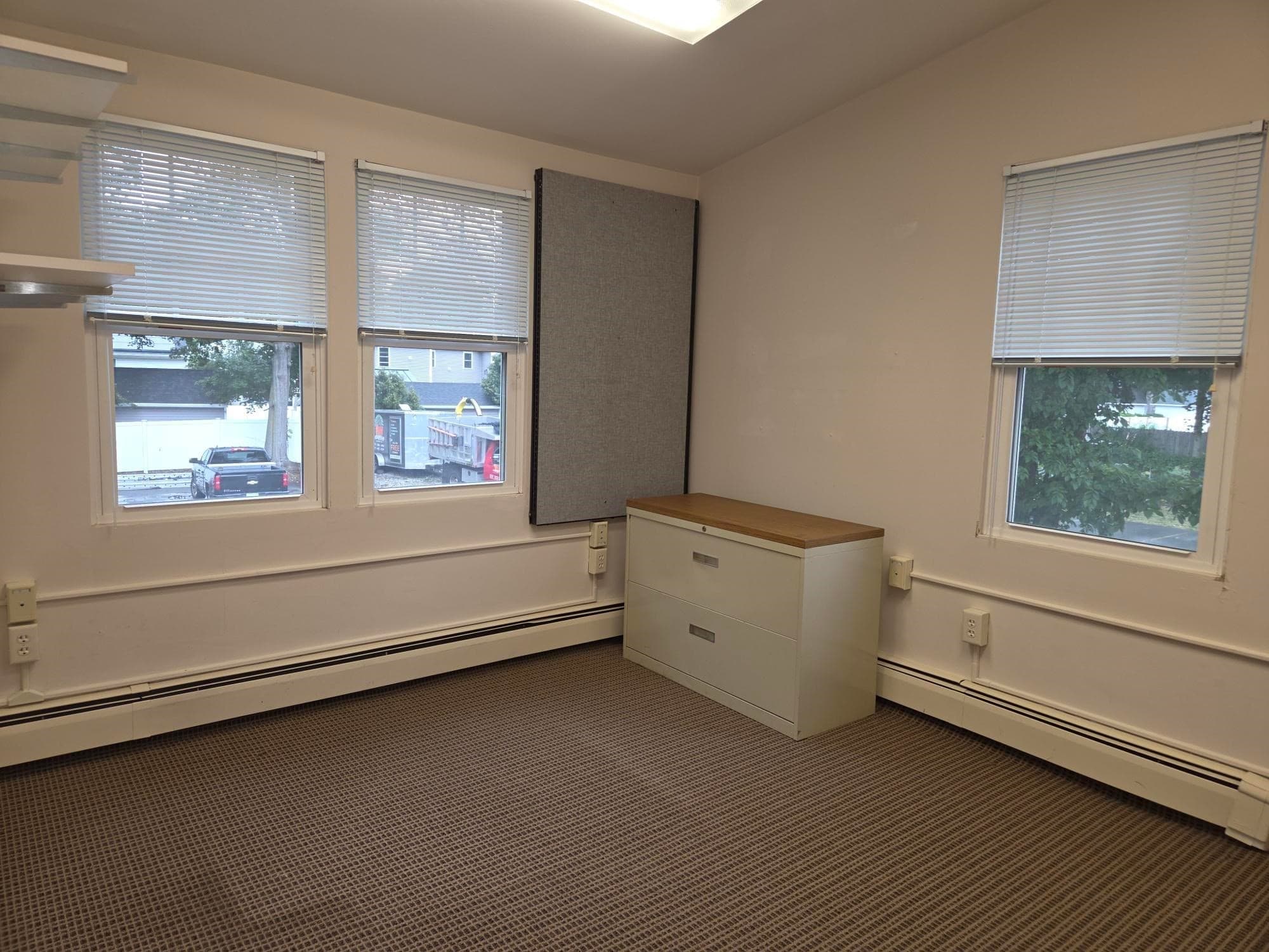 Commercial Sale at 282 Montvale Ave, Woburn MA 01801, Woburn, photo 6 of 15