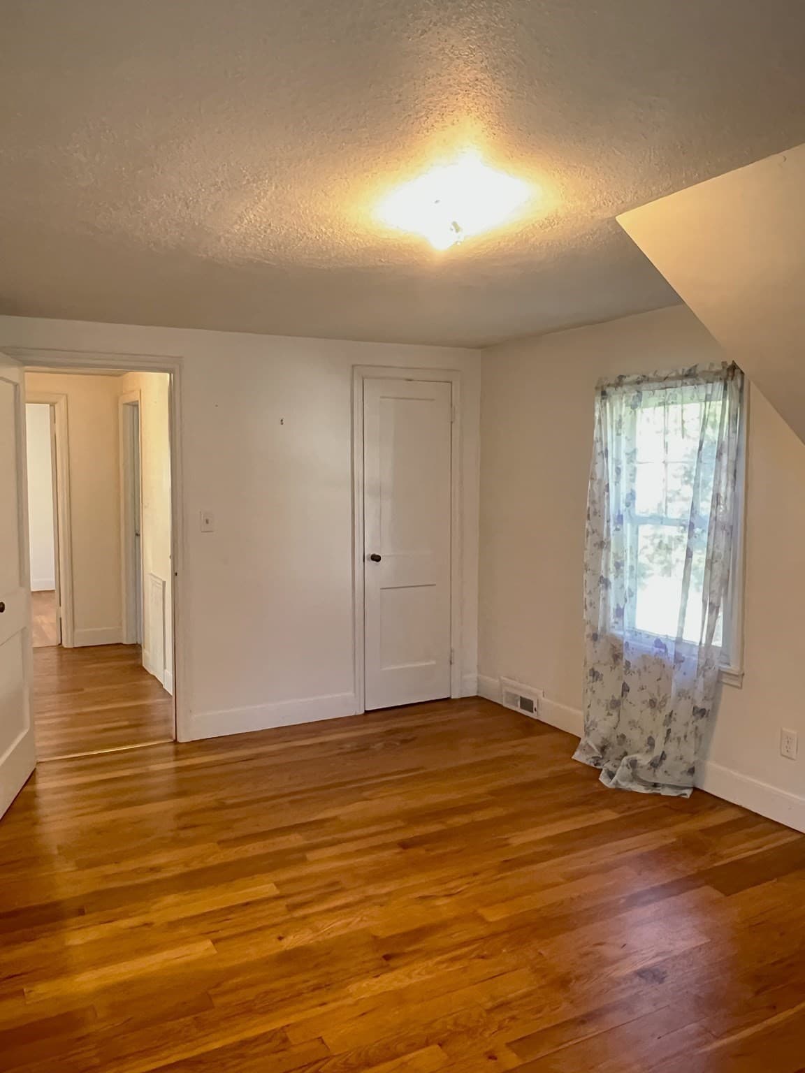 Single Family Residence at 109 Pilgrim, Springfield MA 01118, Springfield, photo 18 of 35