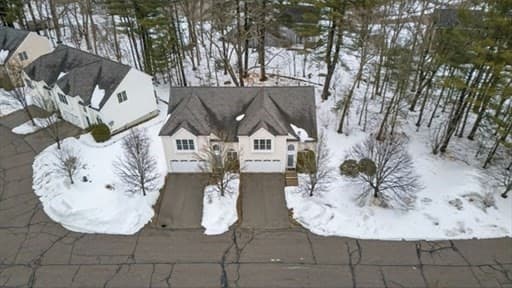 Condominium at 1 Knowlton Circle # 1, Upton MA 01568, Upton, photo 20 of 25