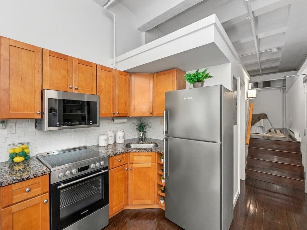 Condominium at 12 Stoneholm St # 313, Boston MA 02115, Boston, photo 8 of 22
