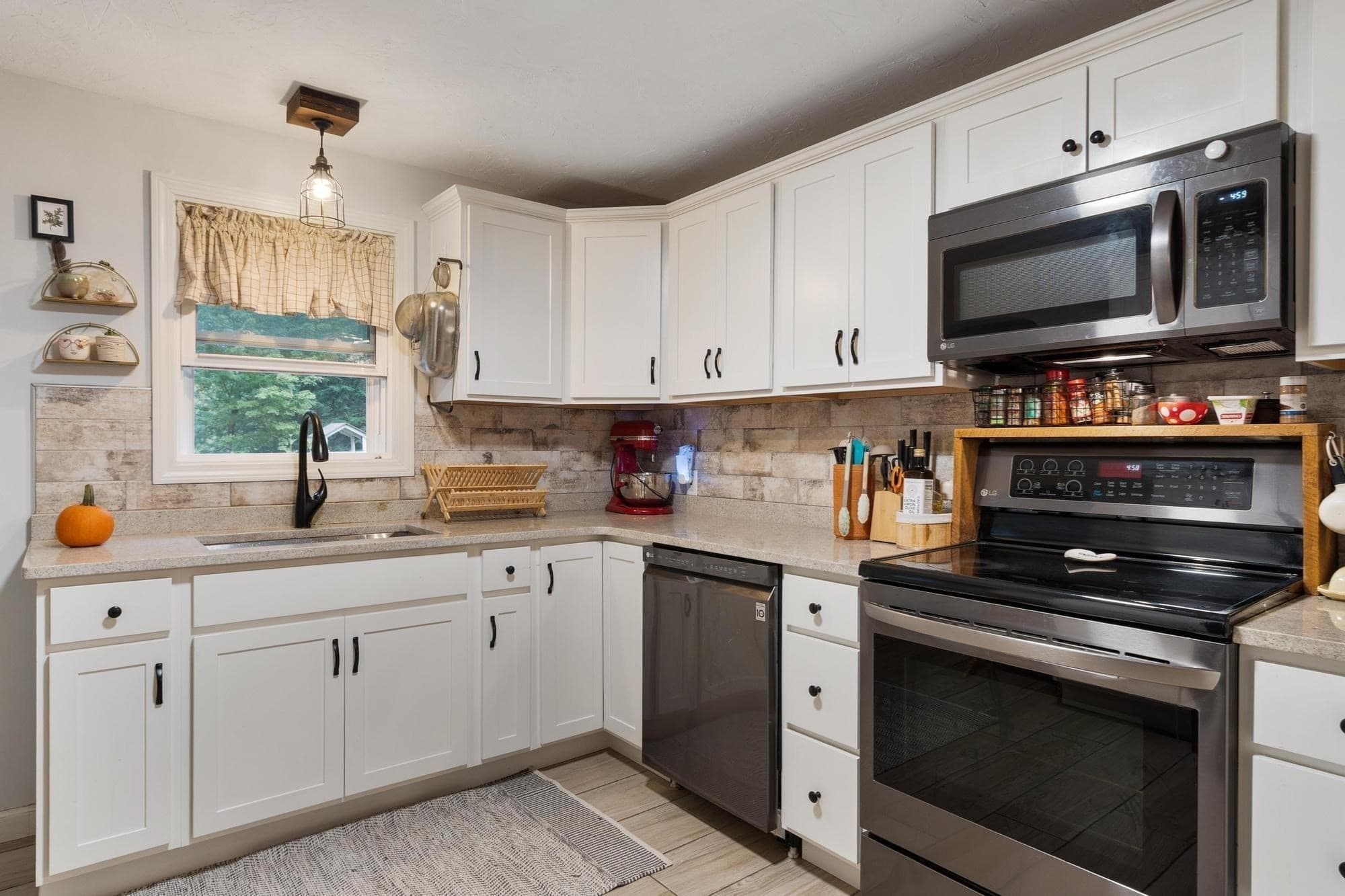 Single Family Residence at 12 Baldwinville State Rd, Winchendon MA 01475, Winchendon, photo 17 of 29