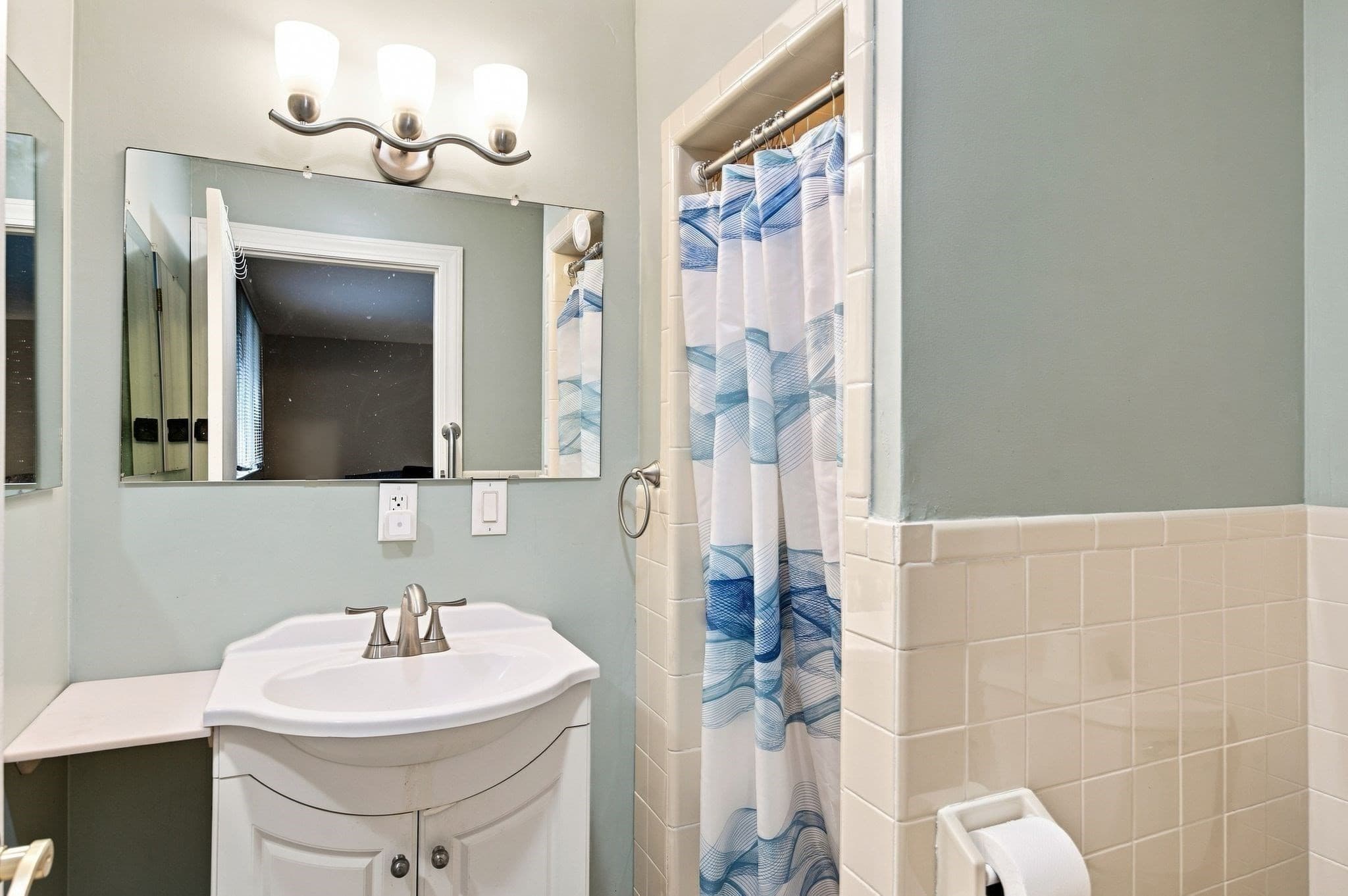 Single Family Residence at 20 Tidd Street, Swampscott MA 01907, Swampscott, photo 23 of 41