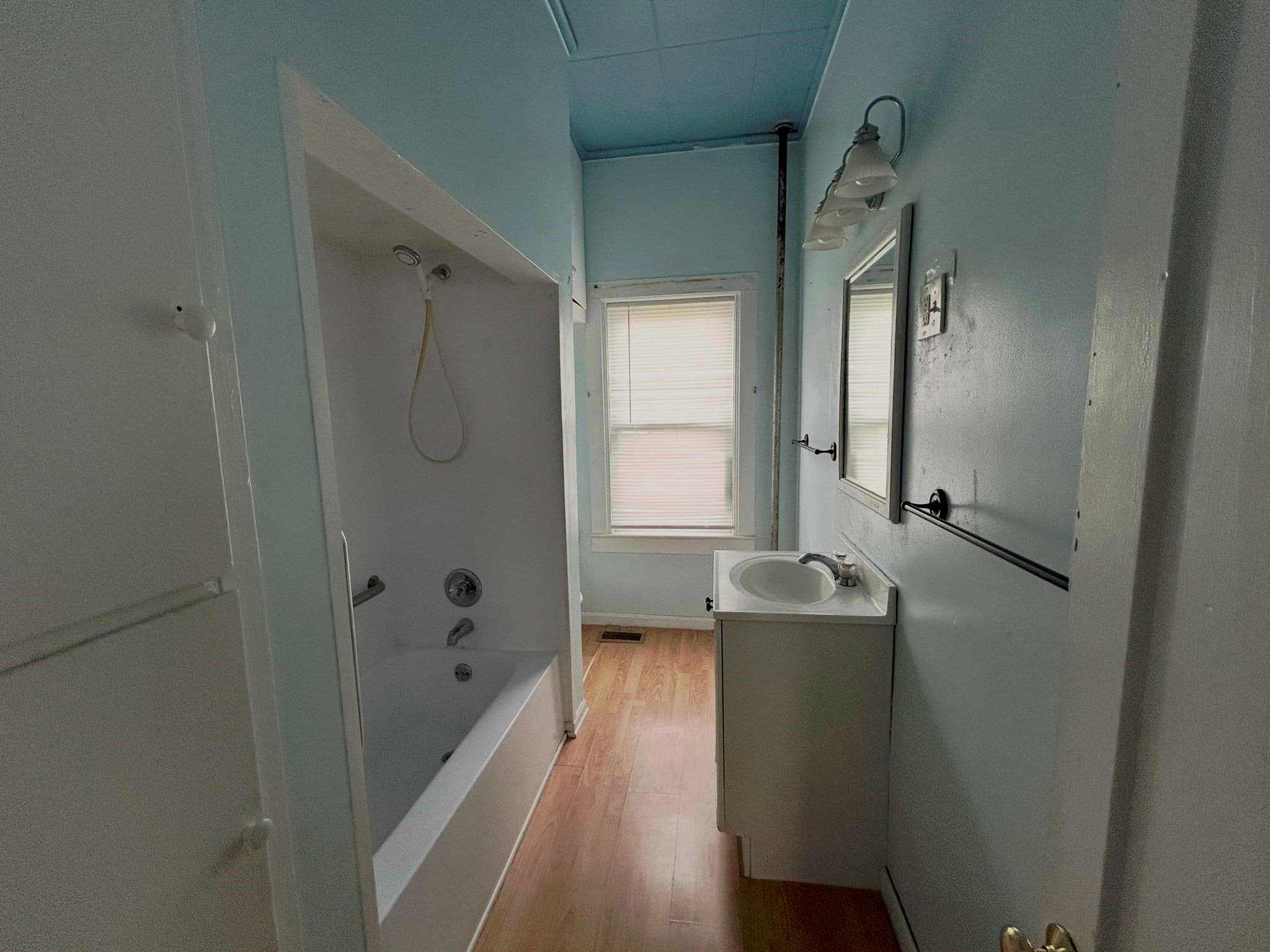 Multi Family at 408 School Street, Webster MA 01570, Webster, photo 6 of 20