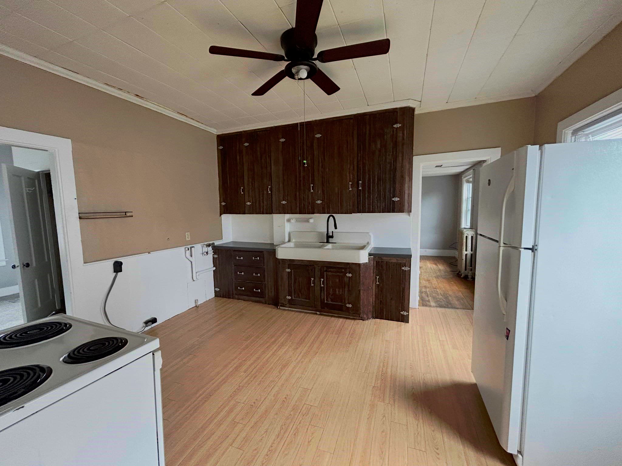 Multi Family at 408 School Street, Webster MA 01570, Webster, photo 15 of 20