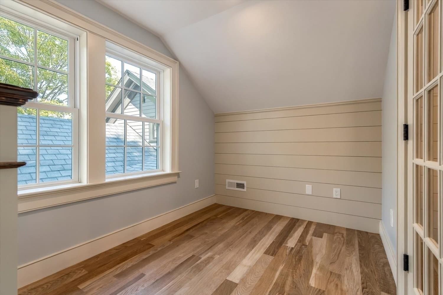 Condominium at 92 Federal Street # B, Newburyport MA 01950, Newburyport, photo 34 of 40