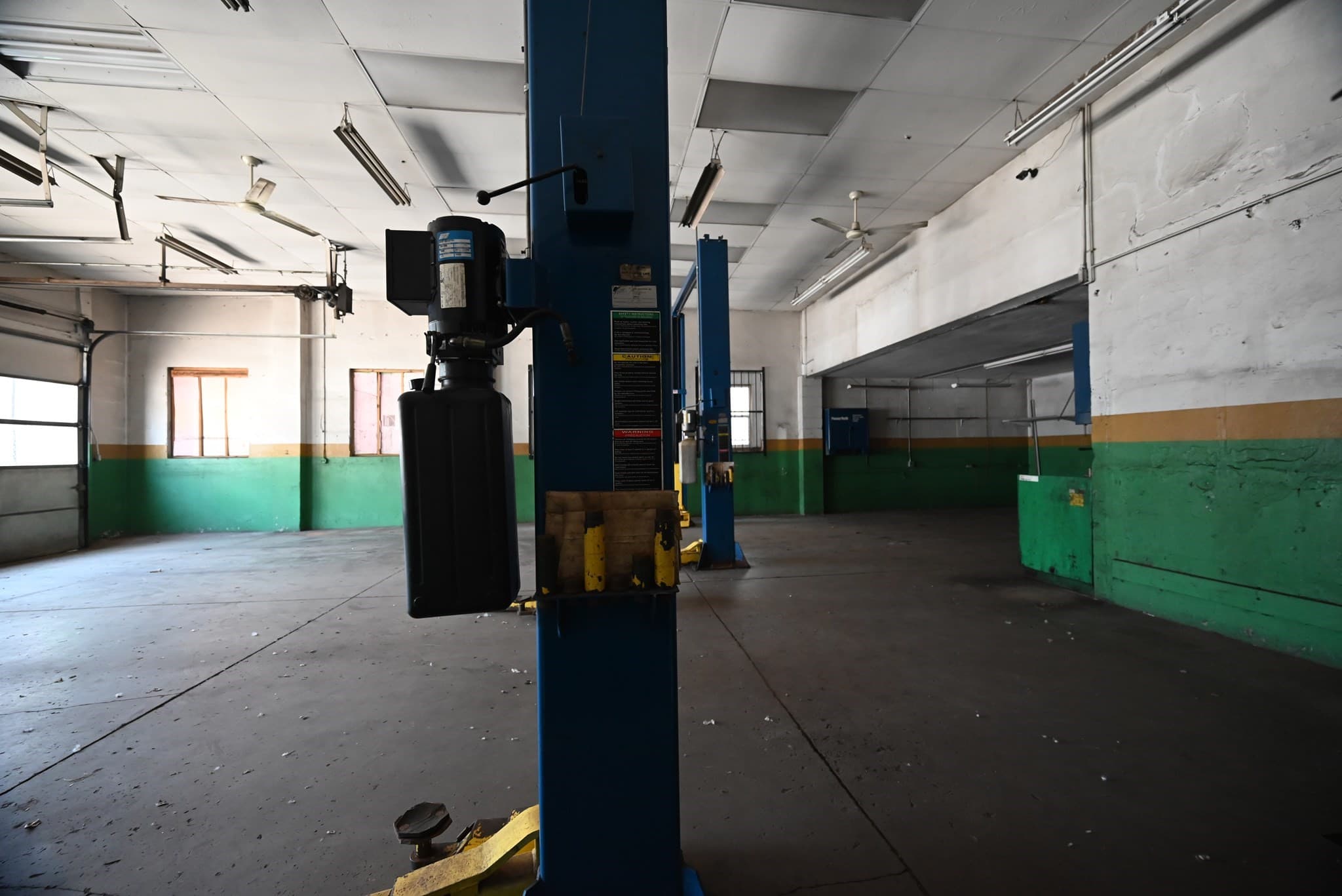 Commercial Sale at 360 Mammoth Rd, Lowell MA 01854, Lowell, photo 16 of 18