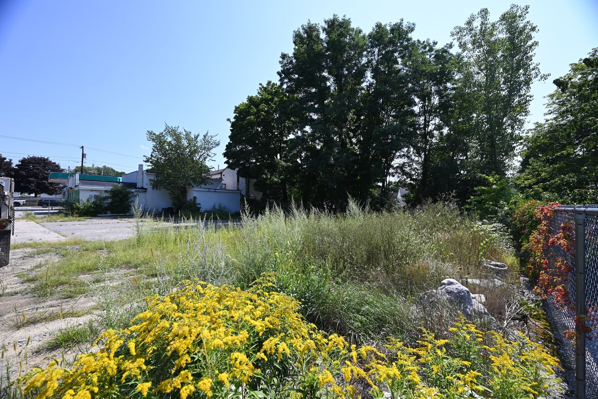 Commercial Sale at 360 Mammoth Rd, Lowell MA 01854, Lowell, photo 7 of 18