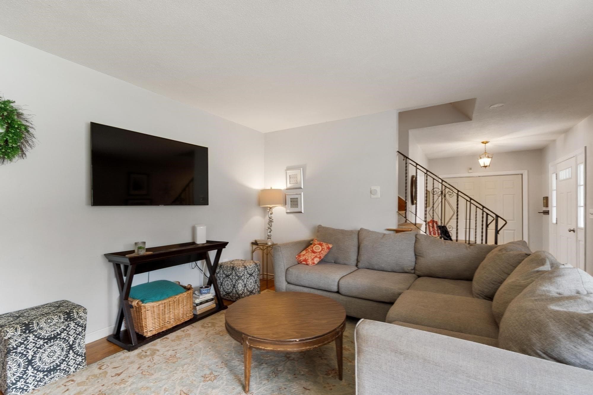 Single Family Residence at 53 Hardy Drive, Leominster MA 01453, Leominster, photo 23 of 42
