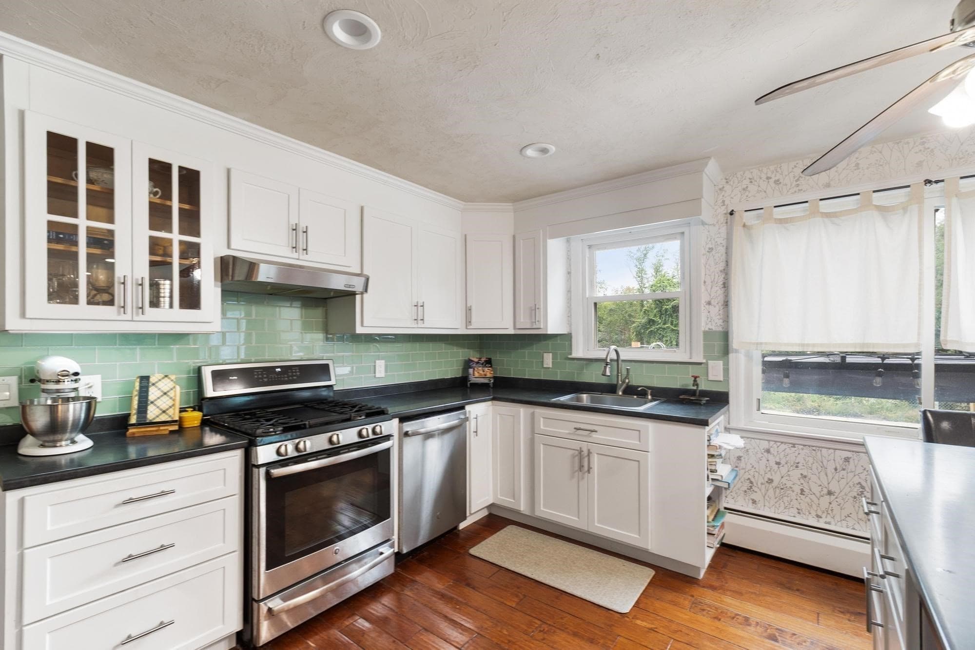 Single Family Residence at 53 Hardy Drive, Leominster MA 01453, Leominster, photo 18 of 42