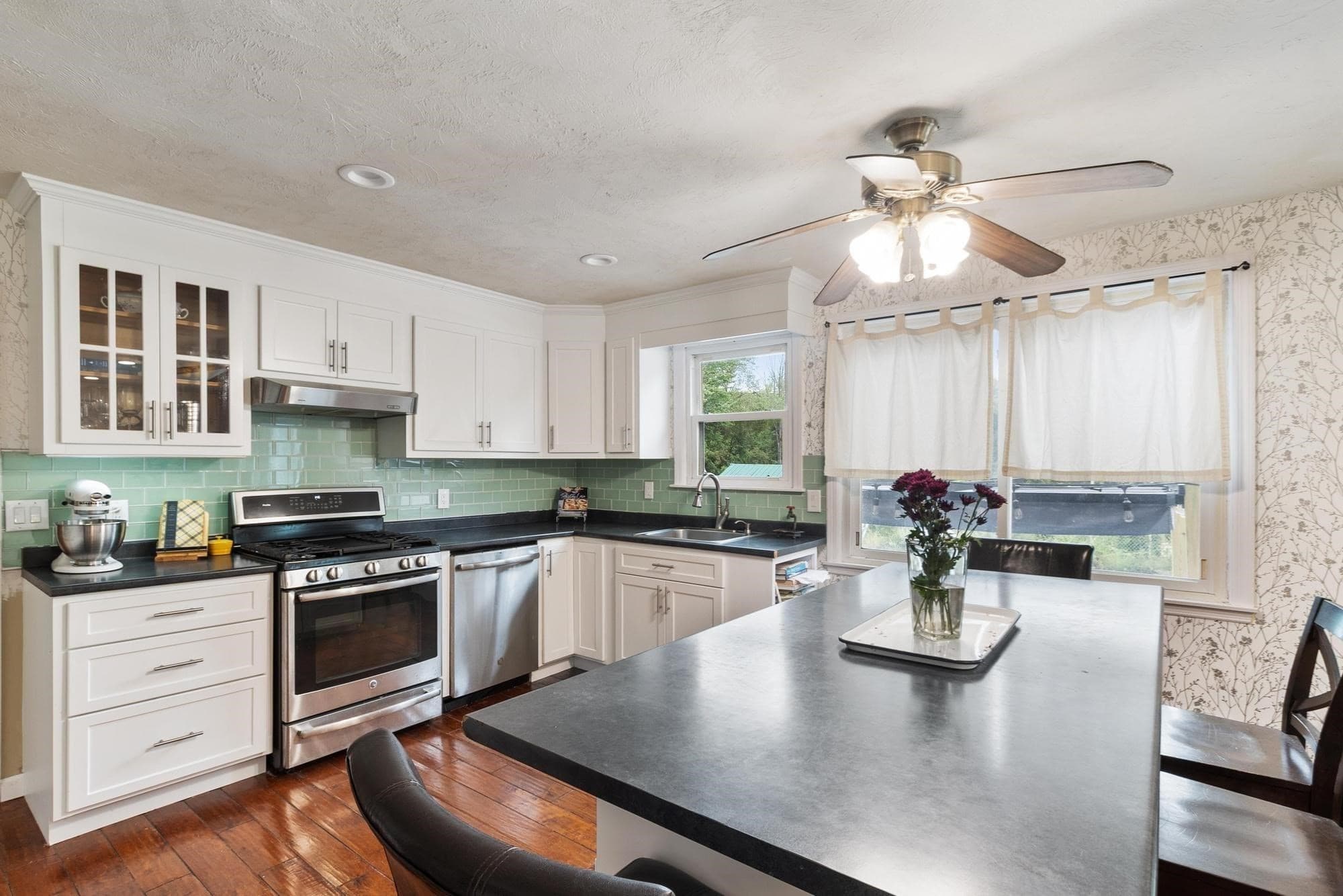 Single Family Residence at 53 Hardy Drive, Leominster MA 01453, Leominster, photo 15 of 42