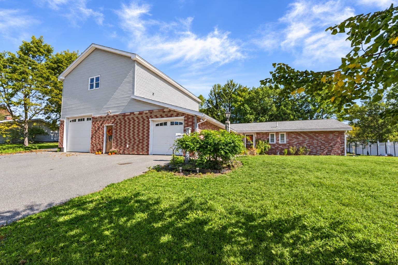 7 Lisa Road, Peabody MA 01960