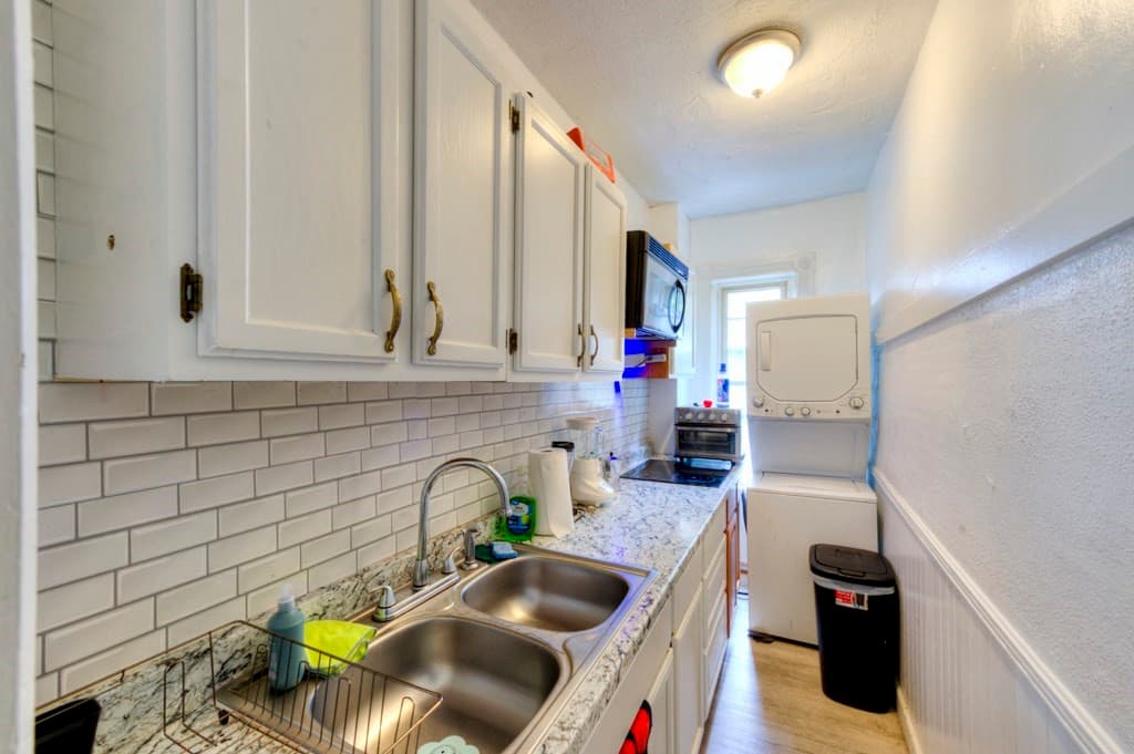 3 Family at 27 Rodney St, Worcester MA 01605, Worcester, photo 6 of 40