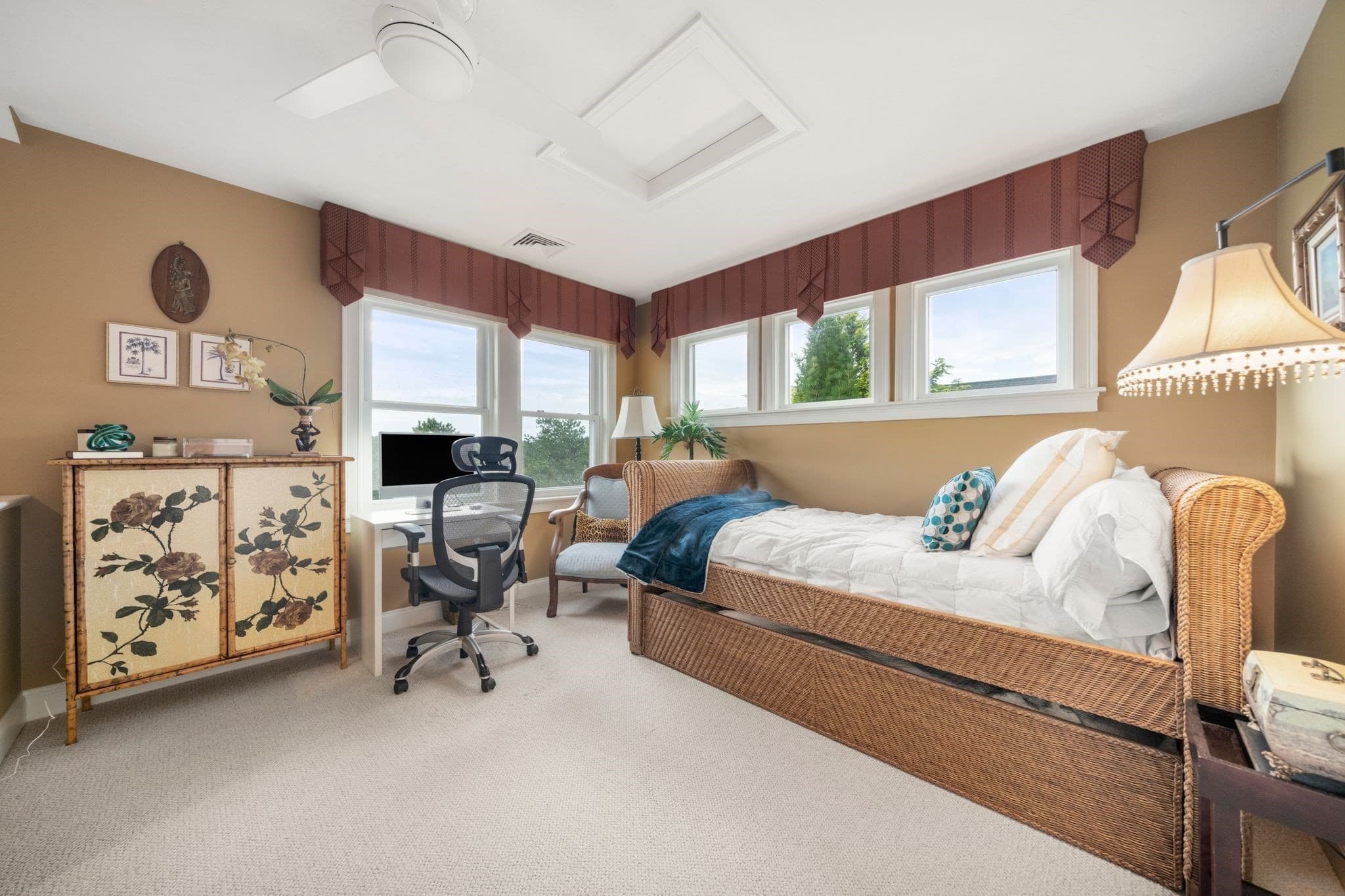 Condominium at 18 Turner Run # 18, Plymouth MA 02360, Plymouth, photo 22 of 40